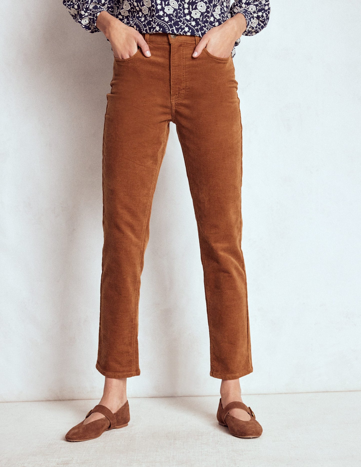 High-Waisted Cord Slim Jeans-Ginger