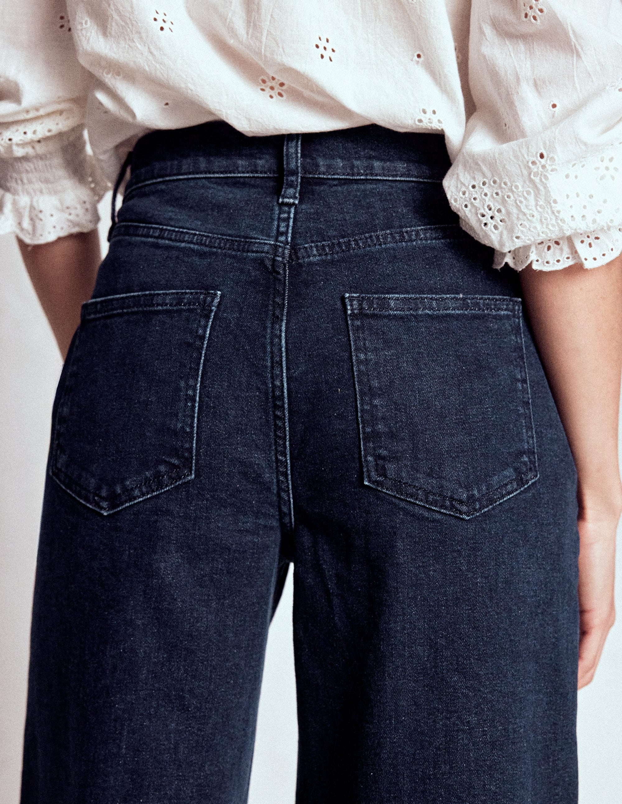 Weit geschnittene Jeans mit hohem Bund-Dunkles Vintageblau - Image 2
