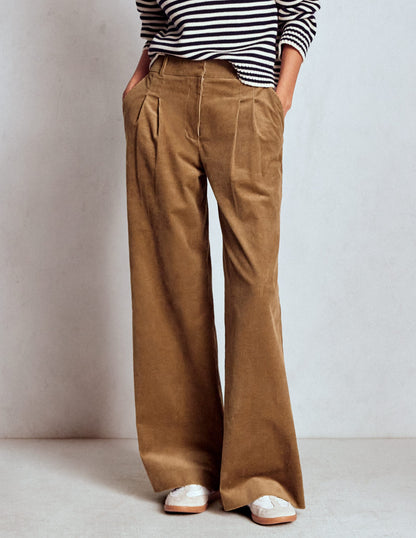 Kensington Cordhose-Milchkaffee-4