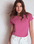 Superweiches T-Shirt mit U-Boot-Ausschnitt-Violette Zwetschge