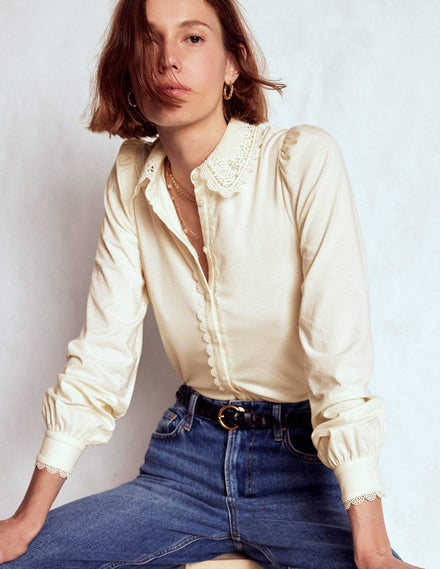 Bluse mit Spitzenkragen-Naturweiß