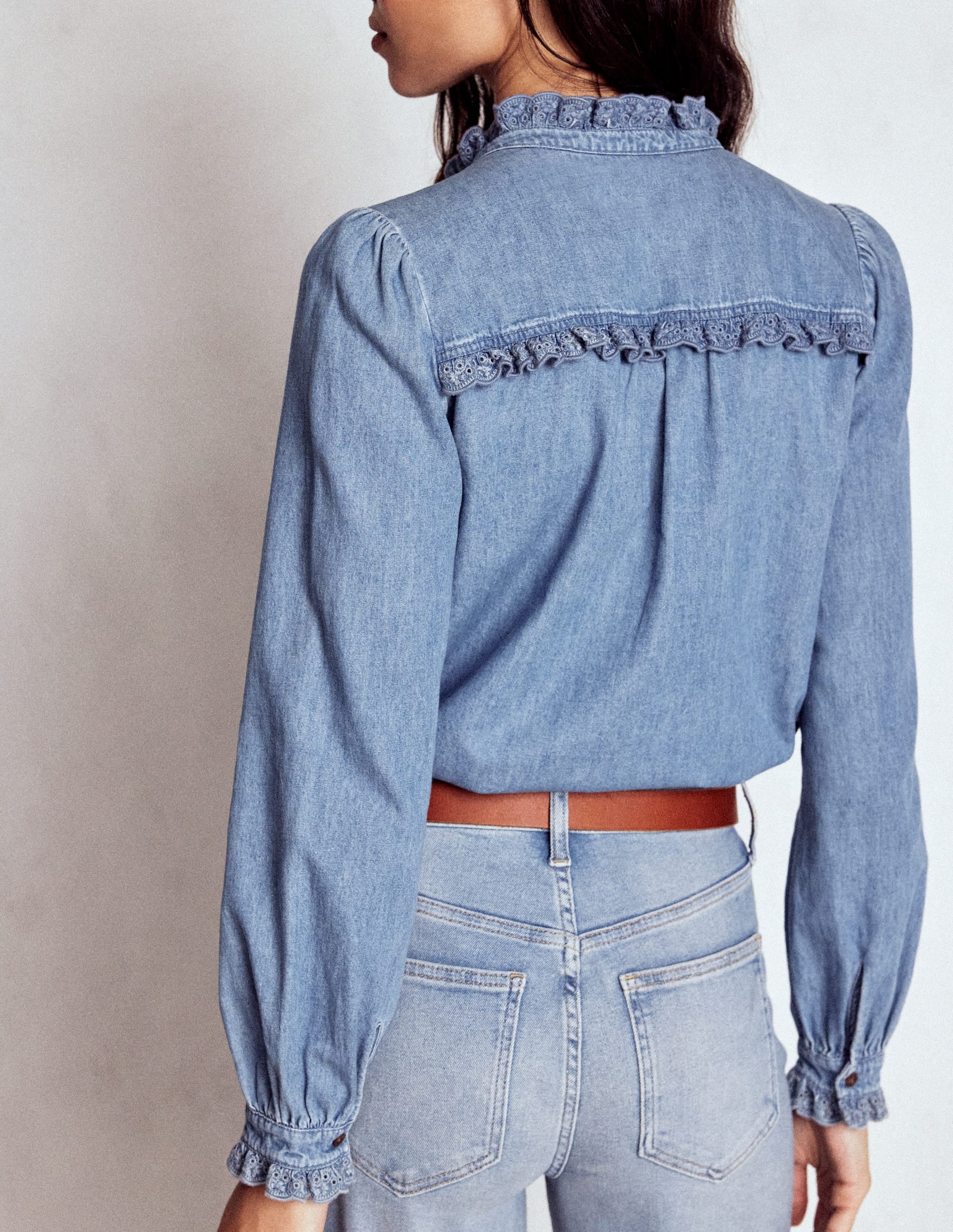 Helena Denim-Oberteil mit gerüschtem Ausschnitt-Hell Authentisch - Image 2