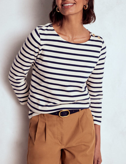 Maritimes Bretonshirt mit Zierknöpfen-Naturweiß und Navy, Gestreift