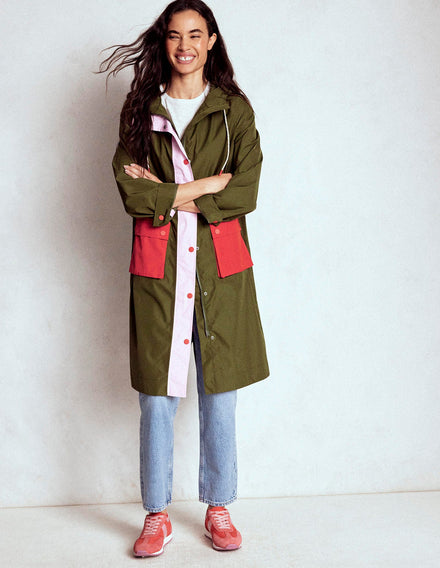 Lange Regenjacke-Khaki, Blockfarben