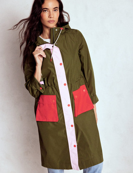 Lange Regenjacke-Khaki, Blockfarben