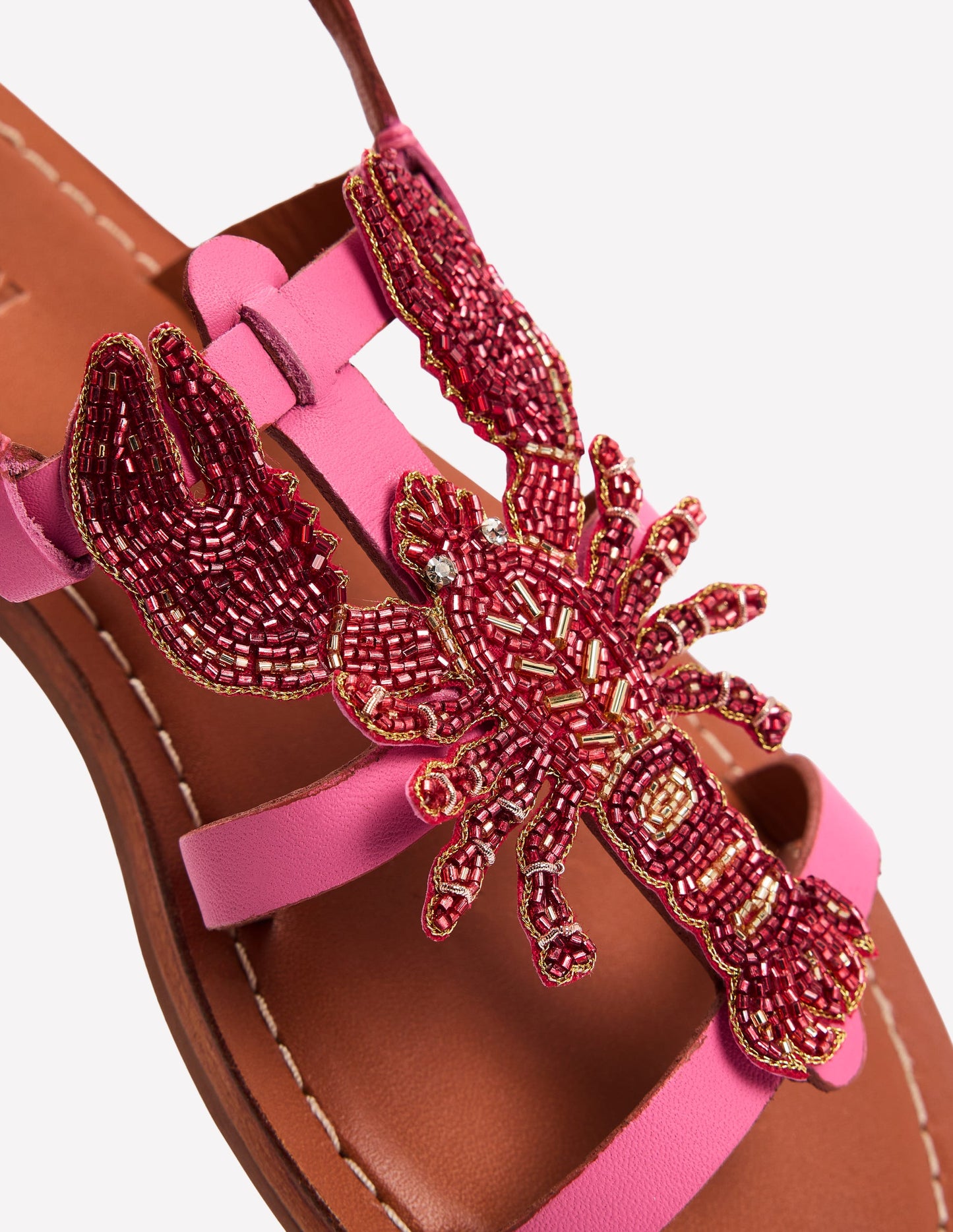 Originelle Sandalen mit Perlen und flacher Sohle-Hummer