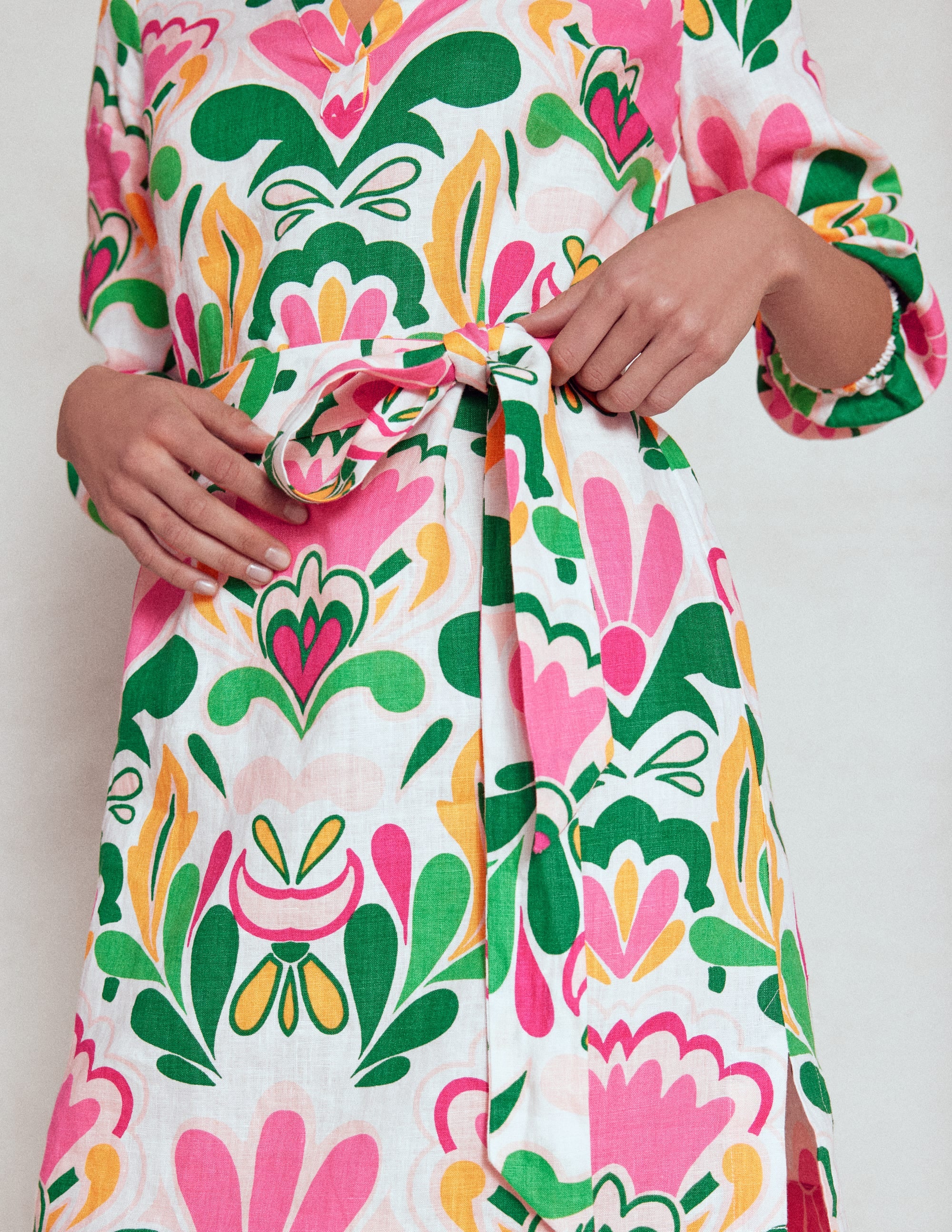 Robe Cleo nouée à la taille en lin-Multi, motif Freesia Stamp - Image 3