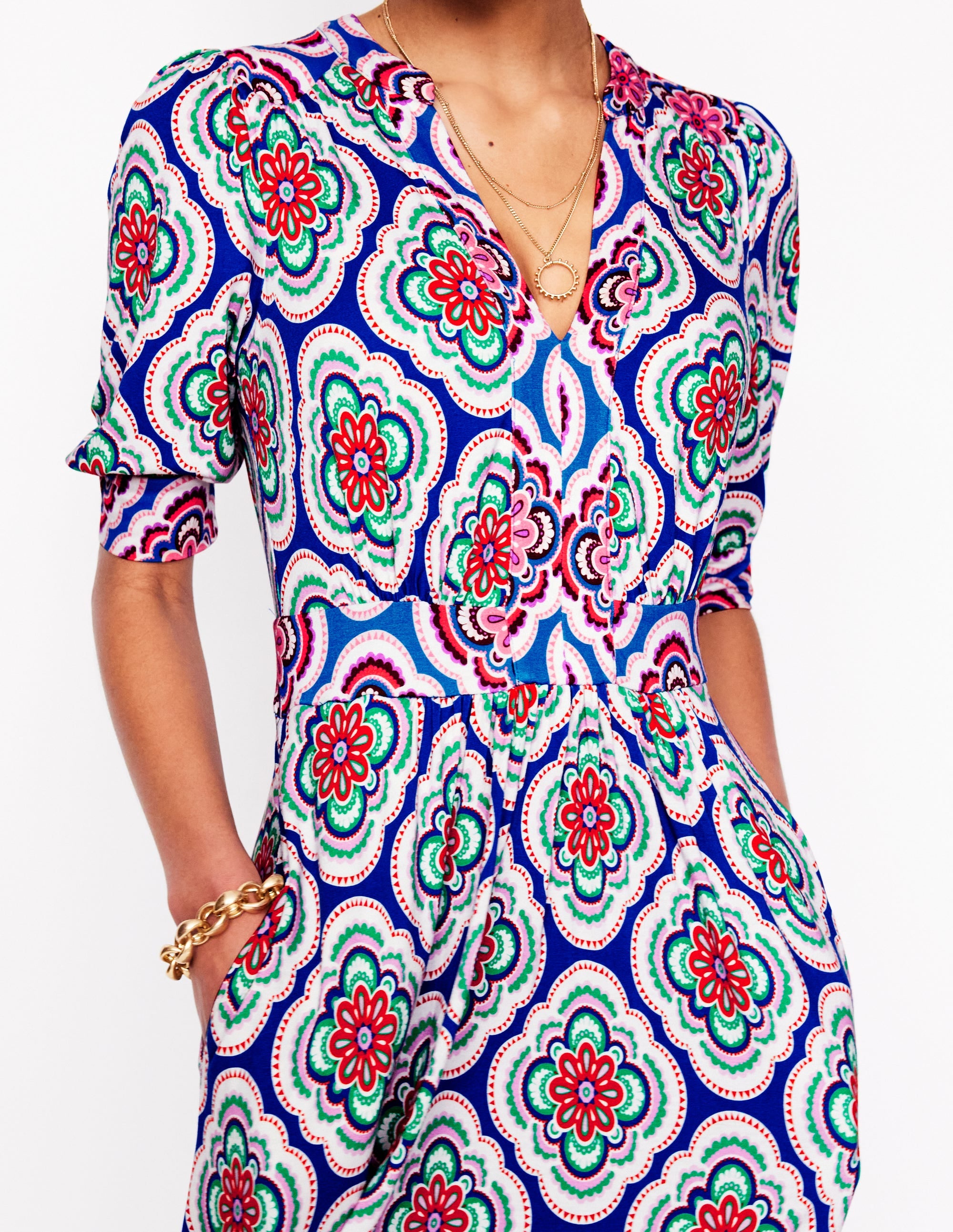 Lily Midi-Teekleid aus Jersey-Leuchtendes Blau, Botanic Blush-Motiv - Image 2