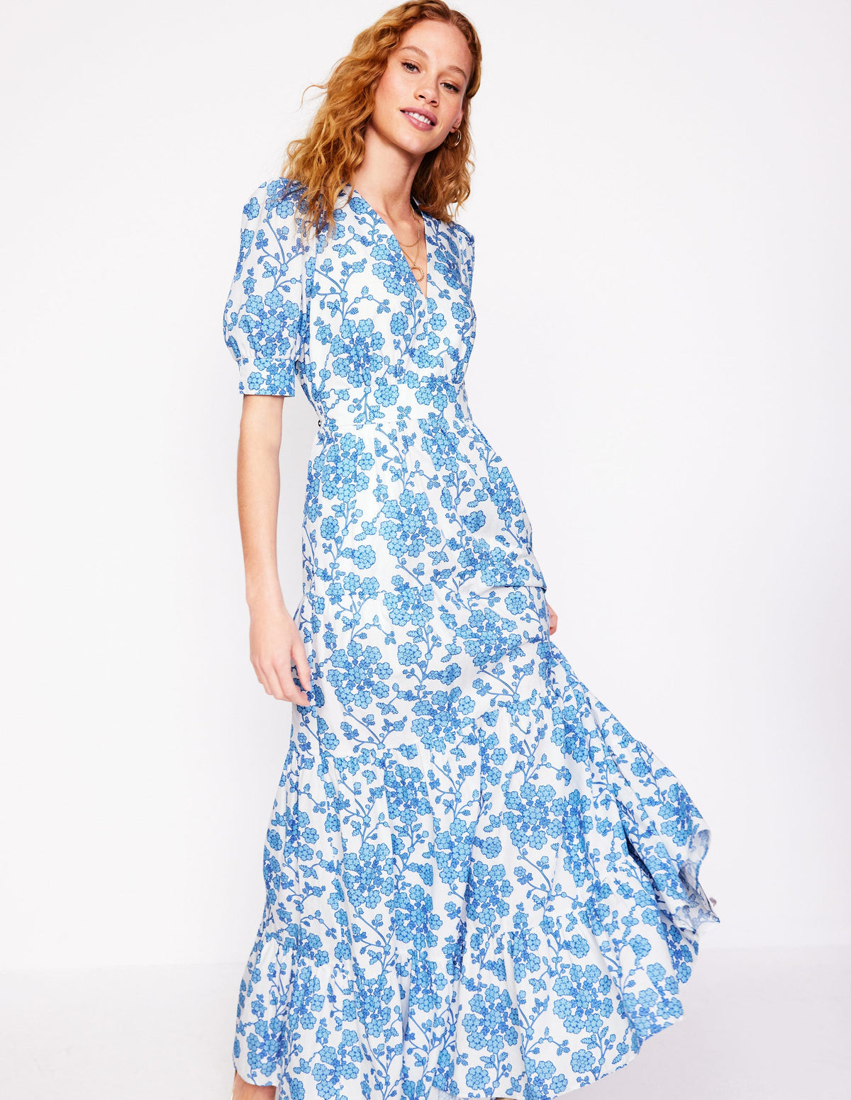Das Bella Kleid-Naturweiß, Kaskadenartige Schafgarbe - Image 1