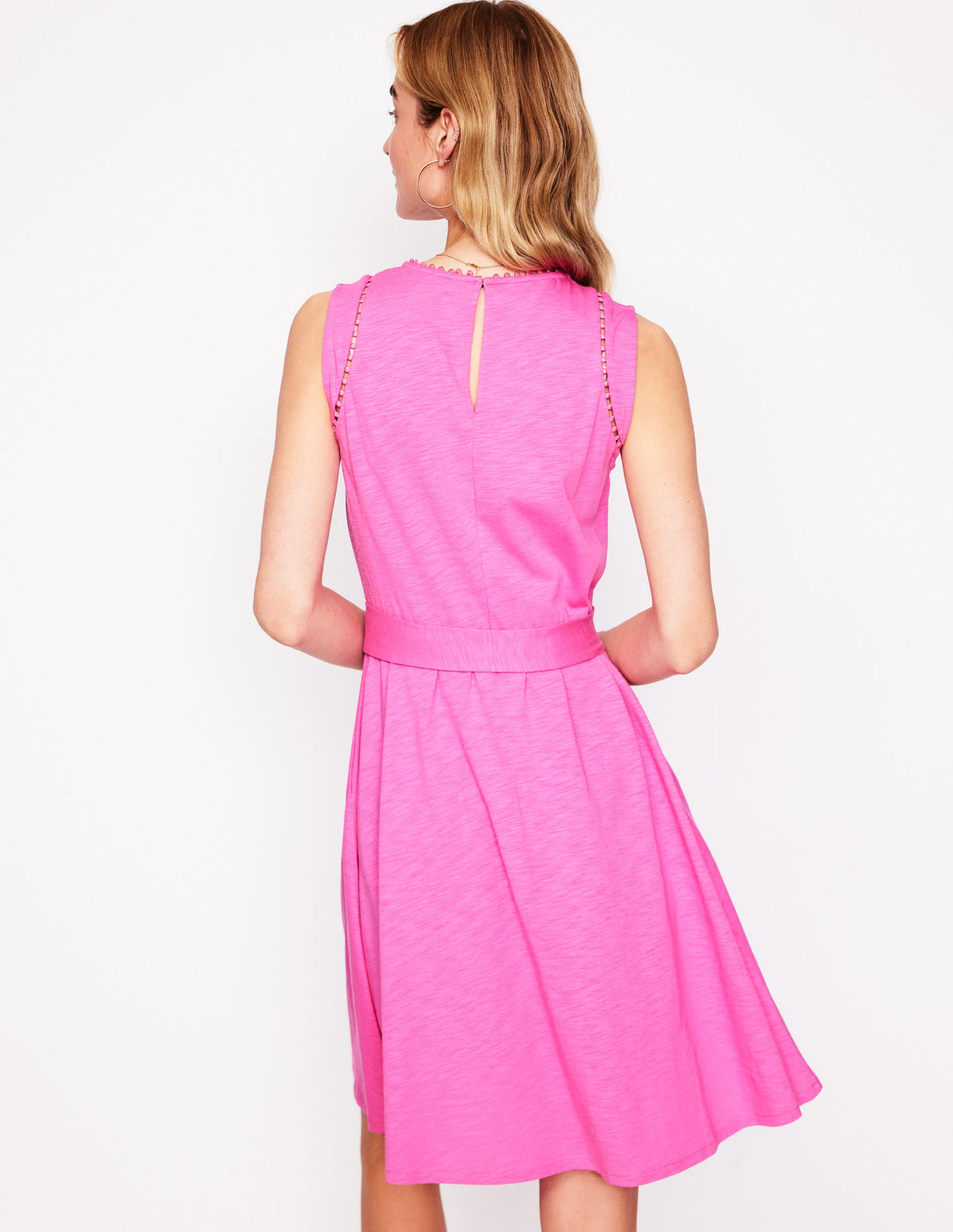 Mila Kurzes Jerseykleid mit Besatz-Rosa - Image 3