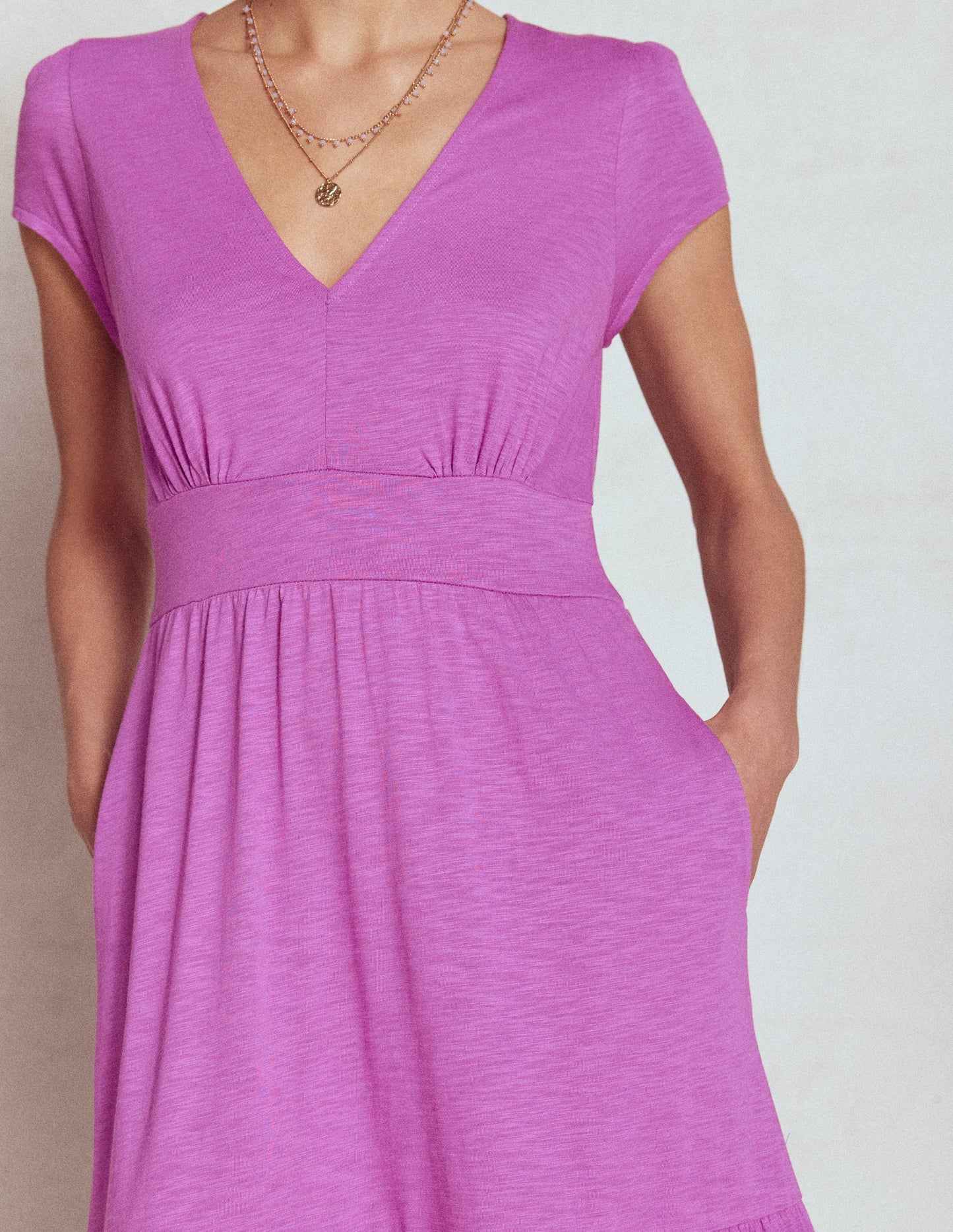 Eloise Gestuftes Jerseykleid-Fingerhut-Lila