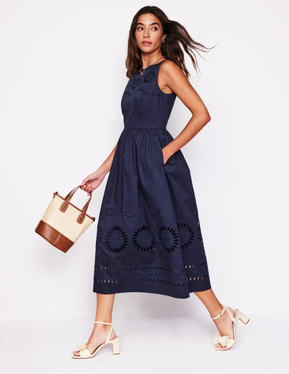 Lauren Midikleid mit Lochstickerei-Marineblau