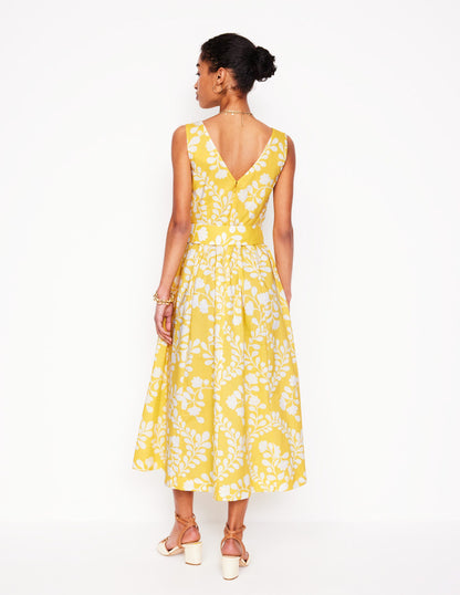 Ausgestelltes Kleid mit V-Ausschnitt und Gürtel-Gelb, Reben-Silhouette