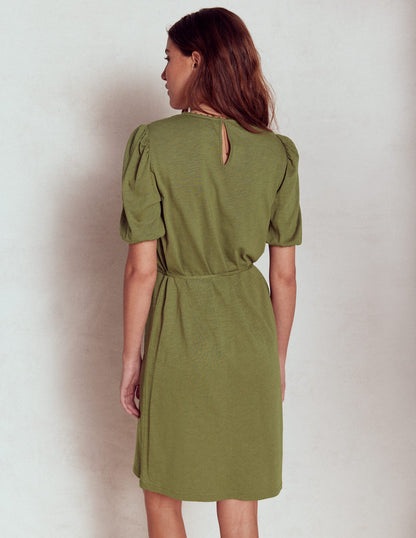 Kurzes Kleid mit Cutwork-Detail-Waldgrün-4