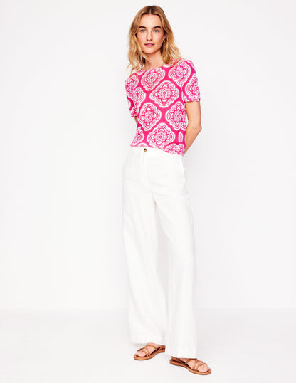 Liv T-Shirt aus Leinen mit U-Boot-Ausschnitt-Rosa Pfingstrose, Botanic Blush-Motiv