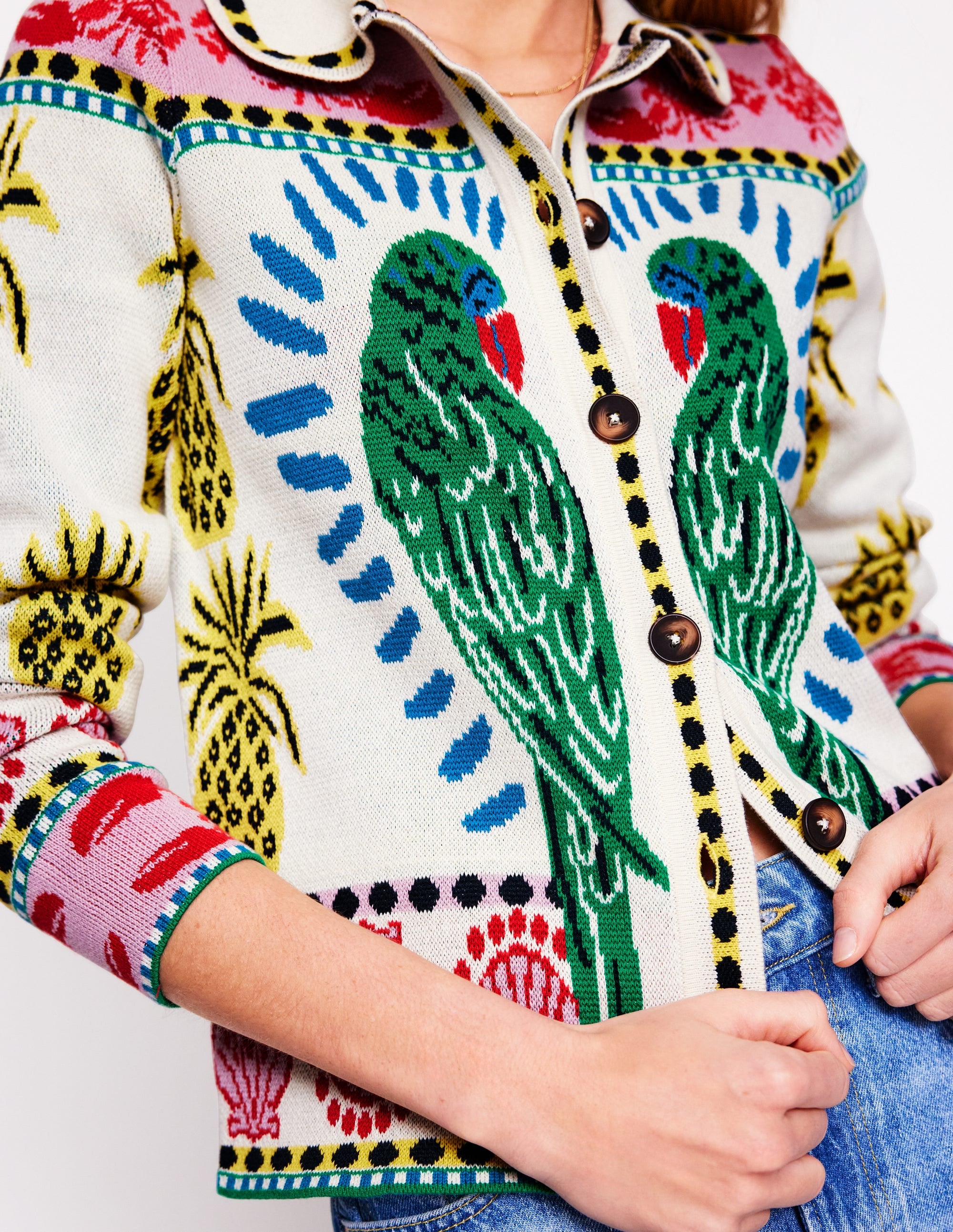 Gestrickte Jacquard-Hemdjacke-Warmes Naturweiß, Tropical Bonanza-Motiv - Image 2