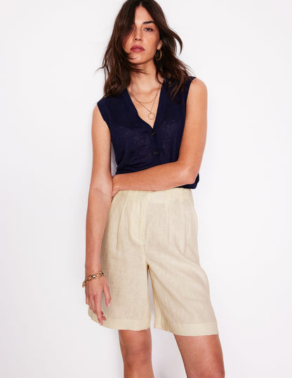 Short large plissé en lin-Ivoire et Bleu Marine à Pois