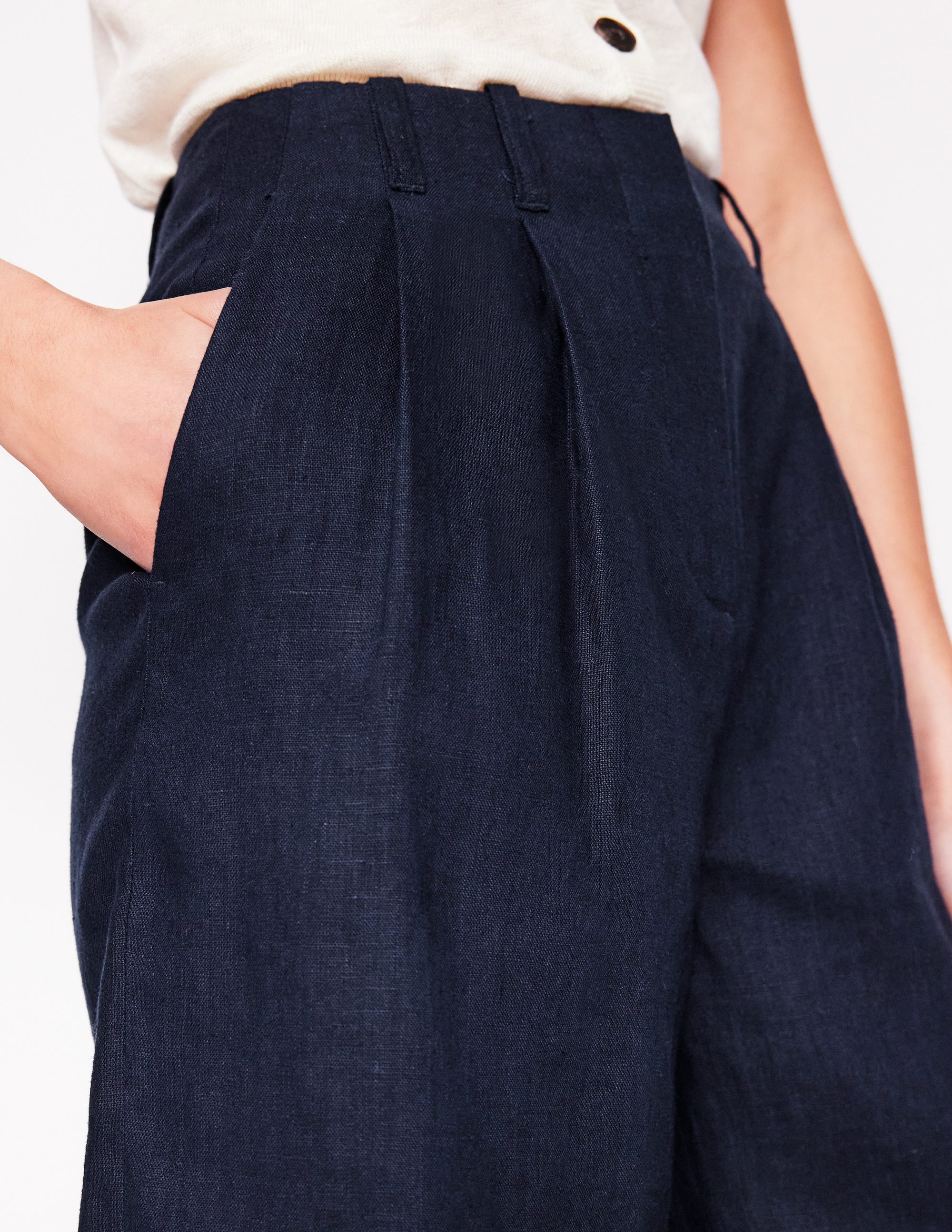 Leinen-Shorts mit weitem Bein und Faltendesign-Marineblaue - Image 2