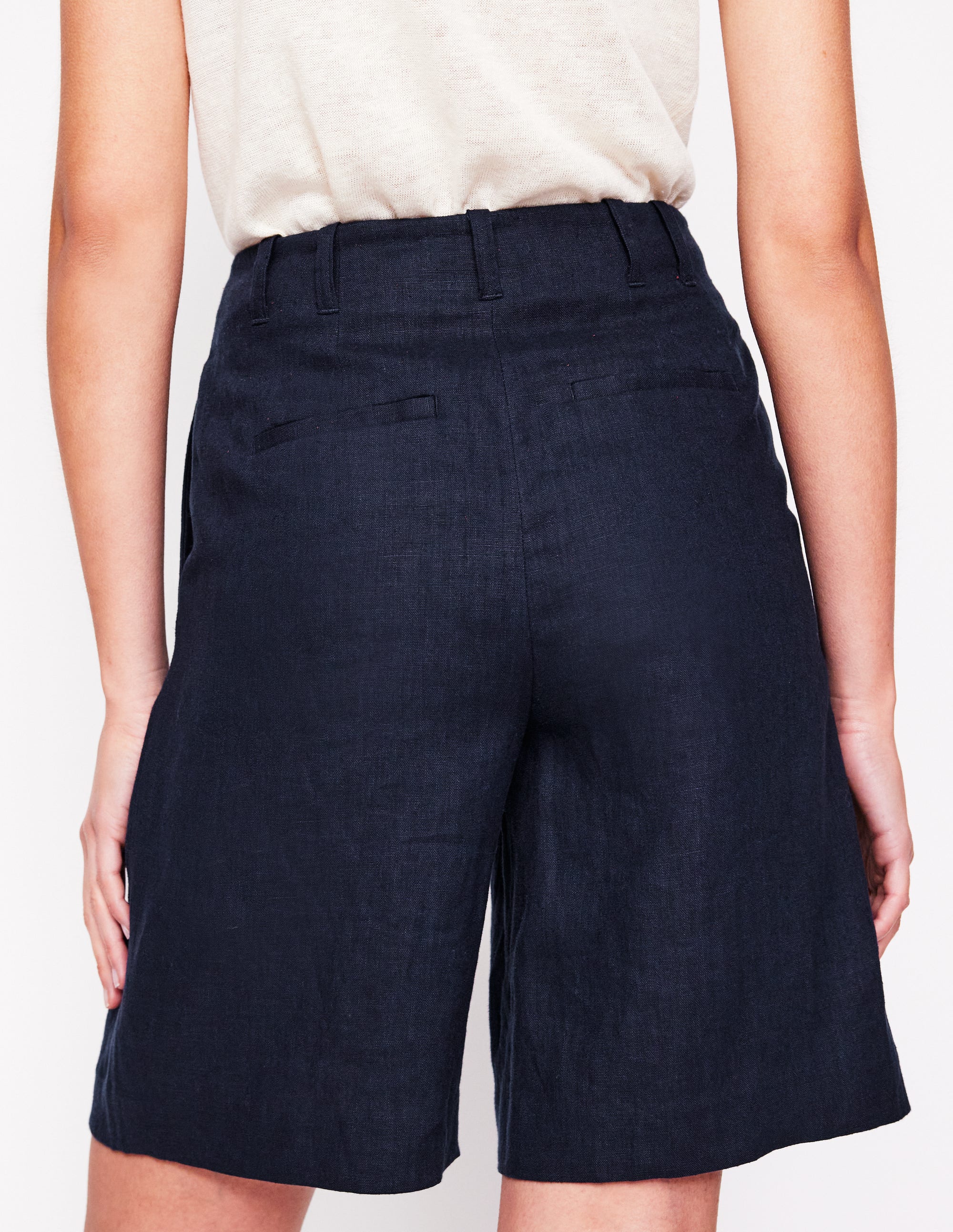 Leinen-Shorts mit weitem Bein und Faltendesign-Marineblaue - Image 3