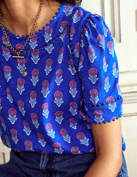 Mila Trim Detail Top-Gallery Blue, Dahlia Sprig