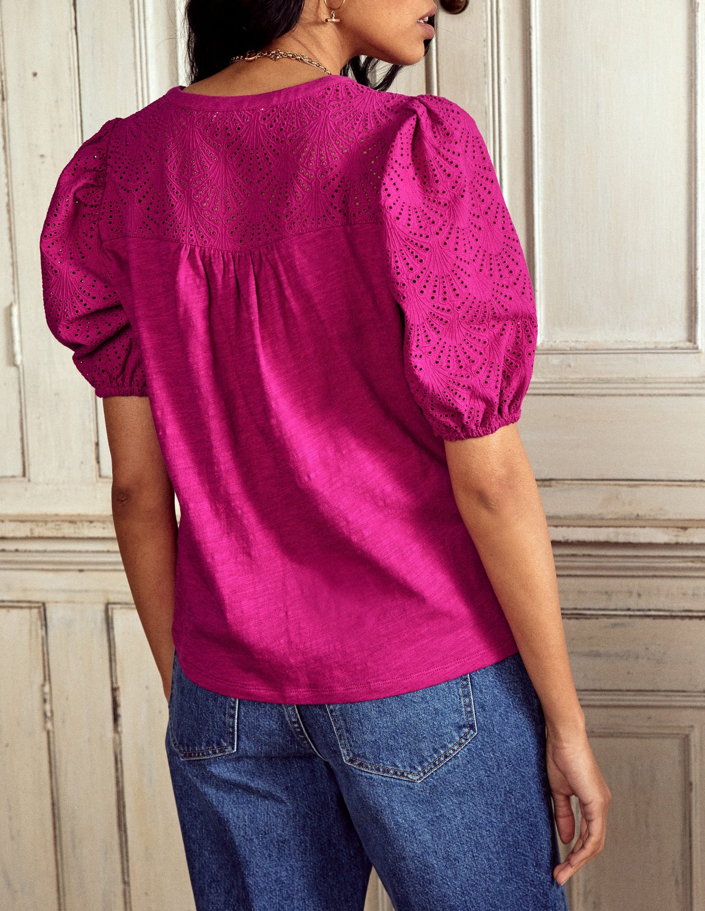 Dolly Oberteil mit Lochstickerei-Fuchsia