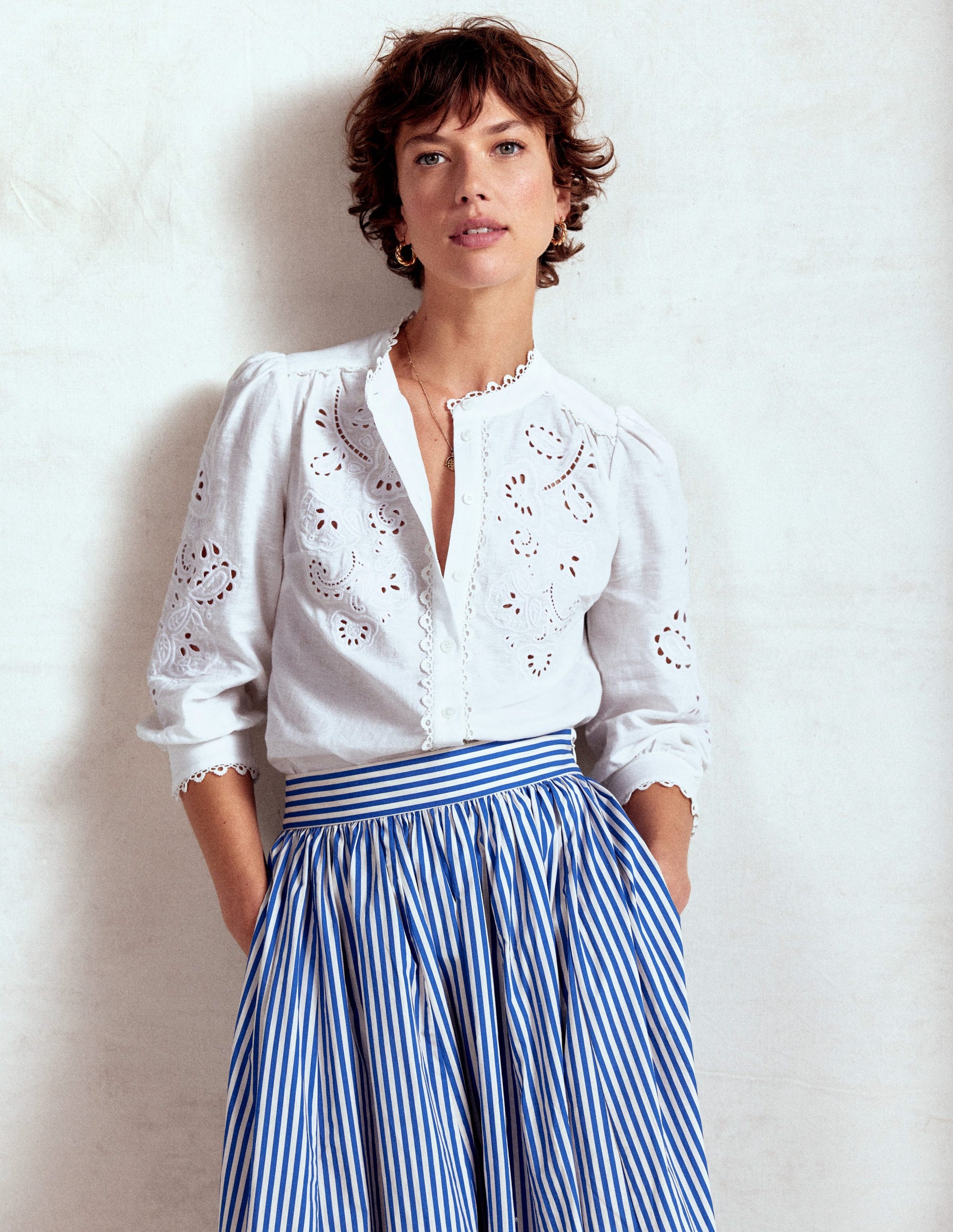 Alicia Leinenoberteil mit Cutwork-Weiß, Cutwork-Stickerei-7