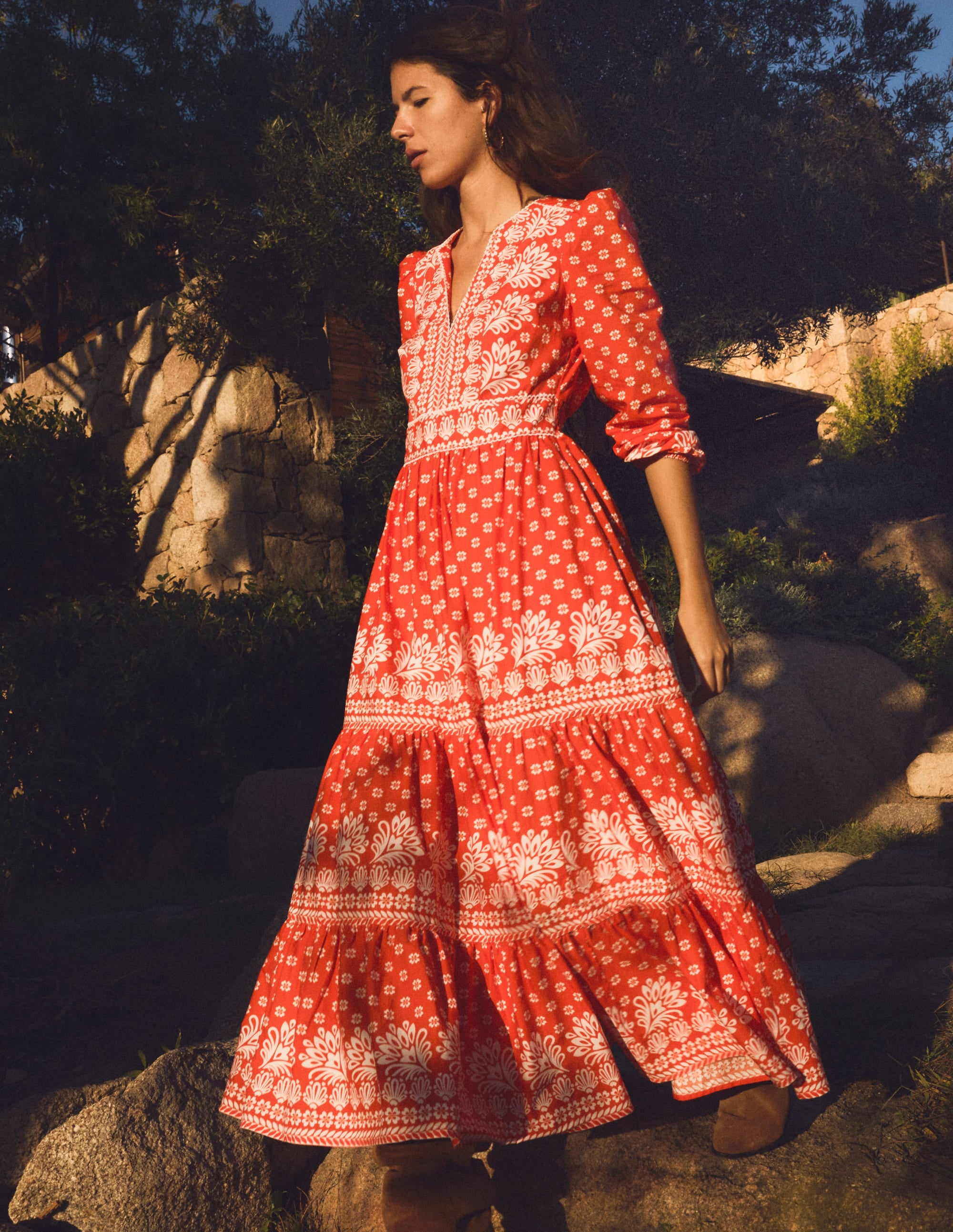 Robe midi Violette-Rouge pétard, motif Palm Flora - Image 2