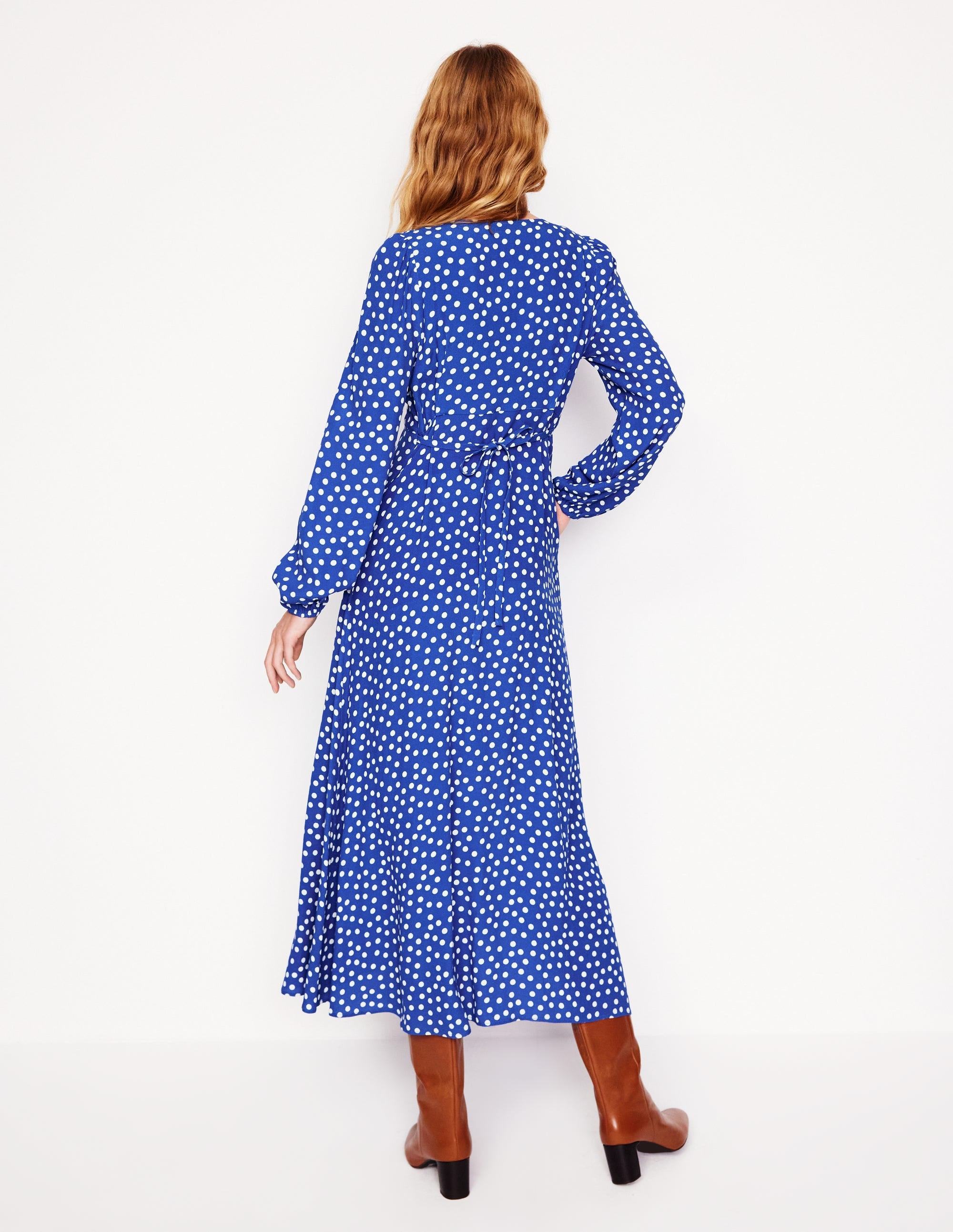 Robe Cynthia style 40s boutonnée-Bleu vif, pois abstrait - Image 4