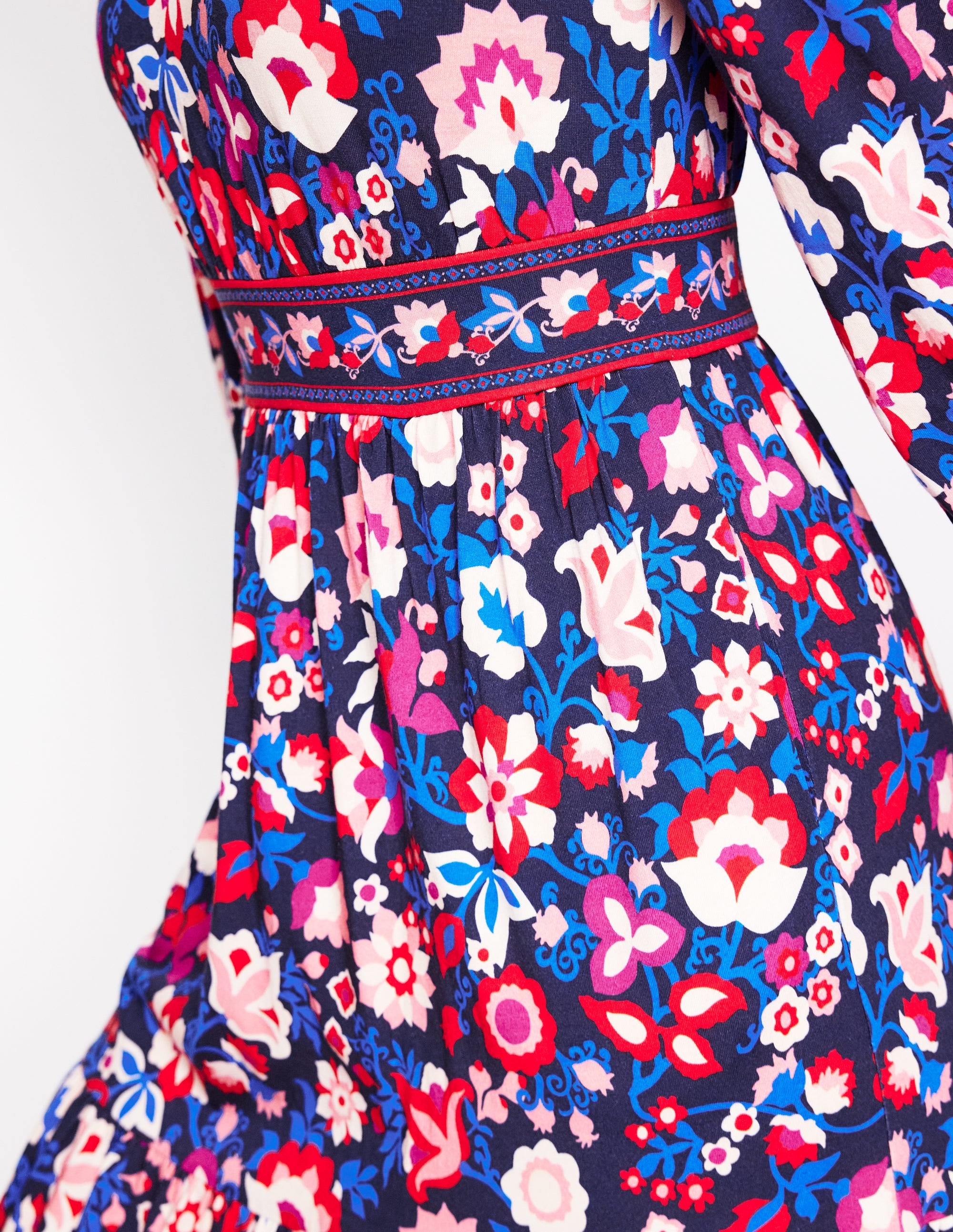 Robe Tabitha volantée en jersey-Bleu marine universitaire, motif Garden Vine - Image 3