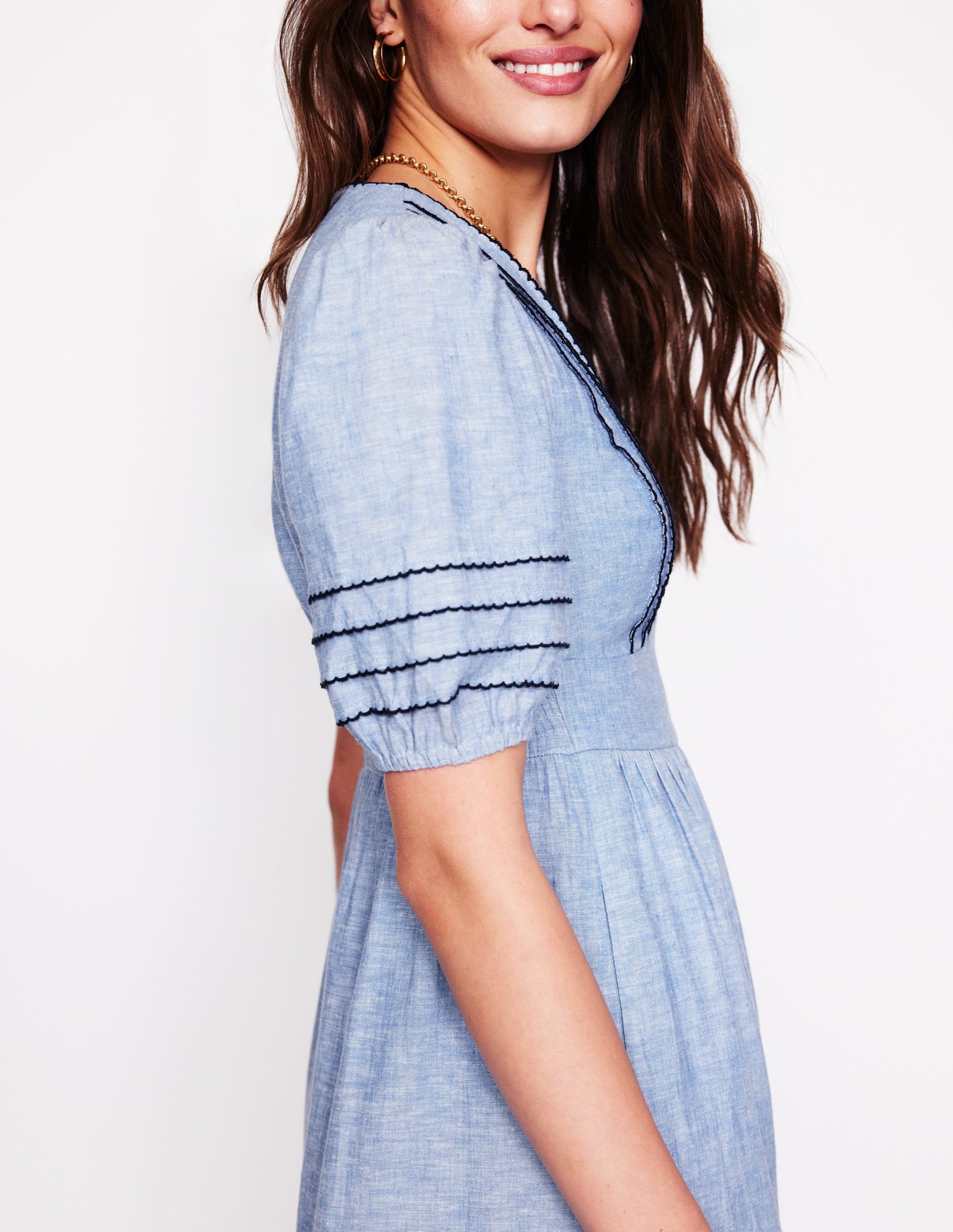 Robe en lin à taille smockée-Chambray bleu gris