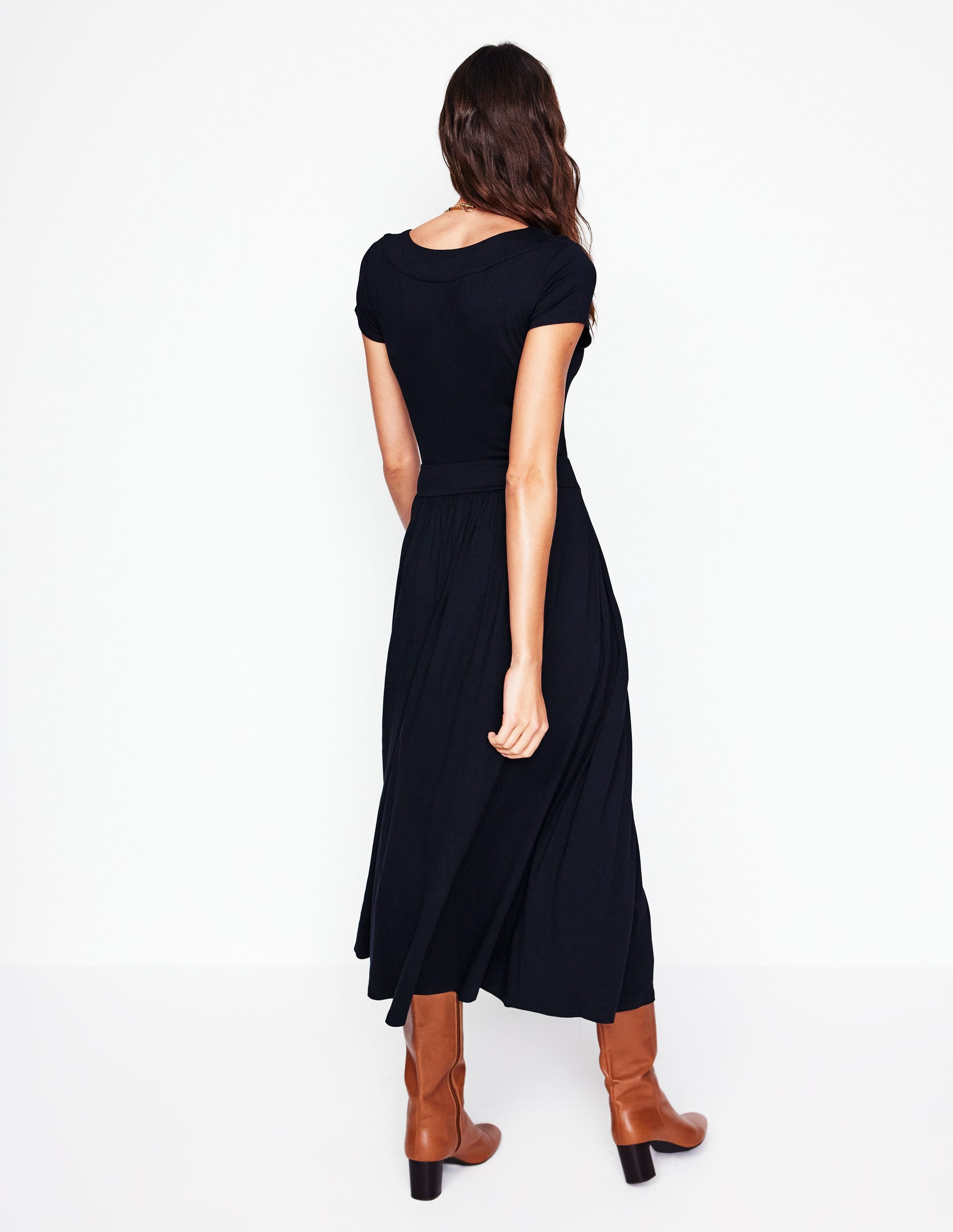 Melanie Jersey-Midikleid-Schwarz - Image 3
