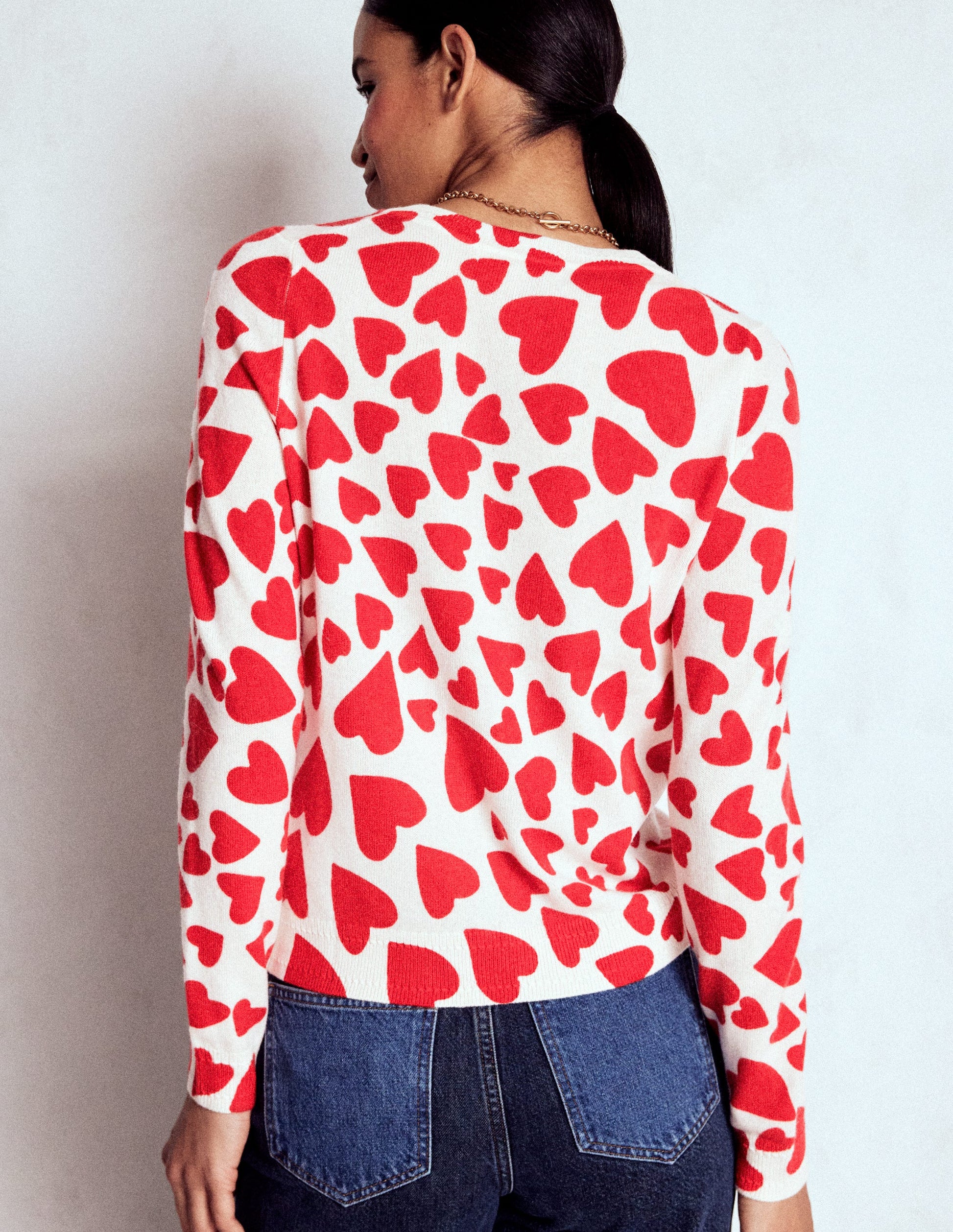 Pull Eva col rond en cachemire-Ivoire, motif Heart Cluster-3