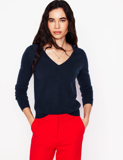 Eva Cashmere V-Neck Jumper-Navy