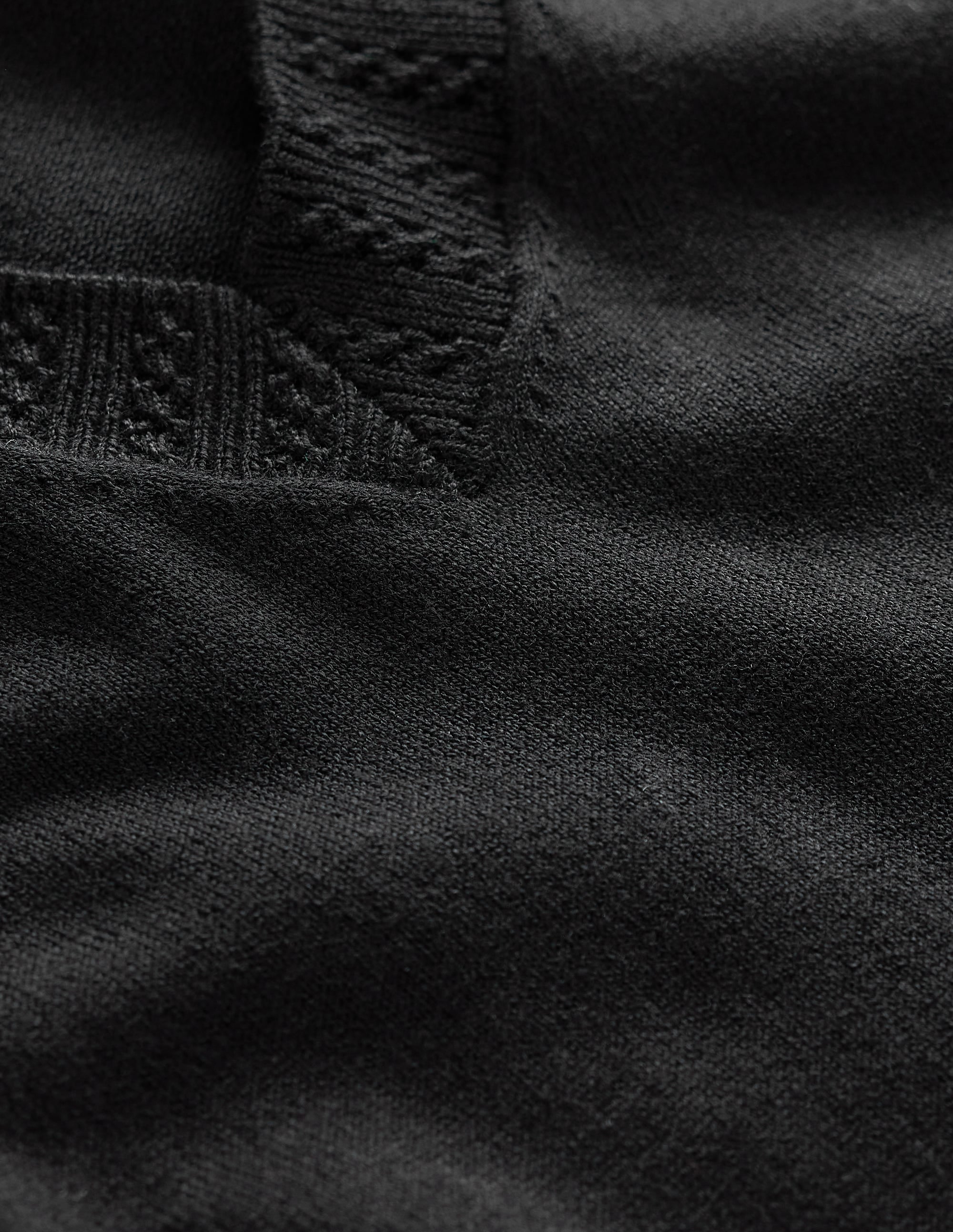 Emilia Baumwollpullover mit V-Ausschnitt-Schwarz - Image 6