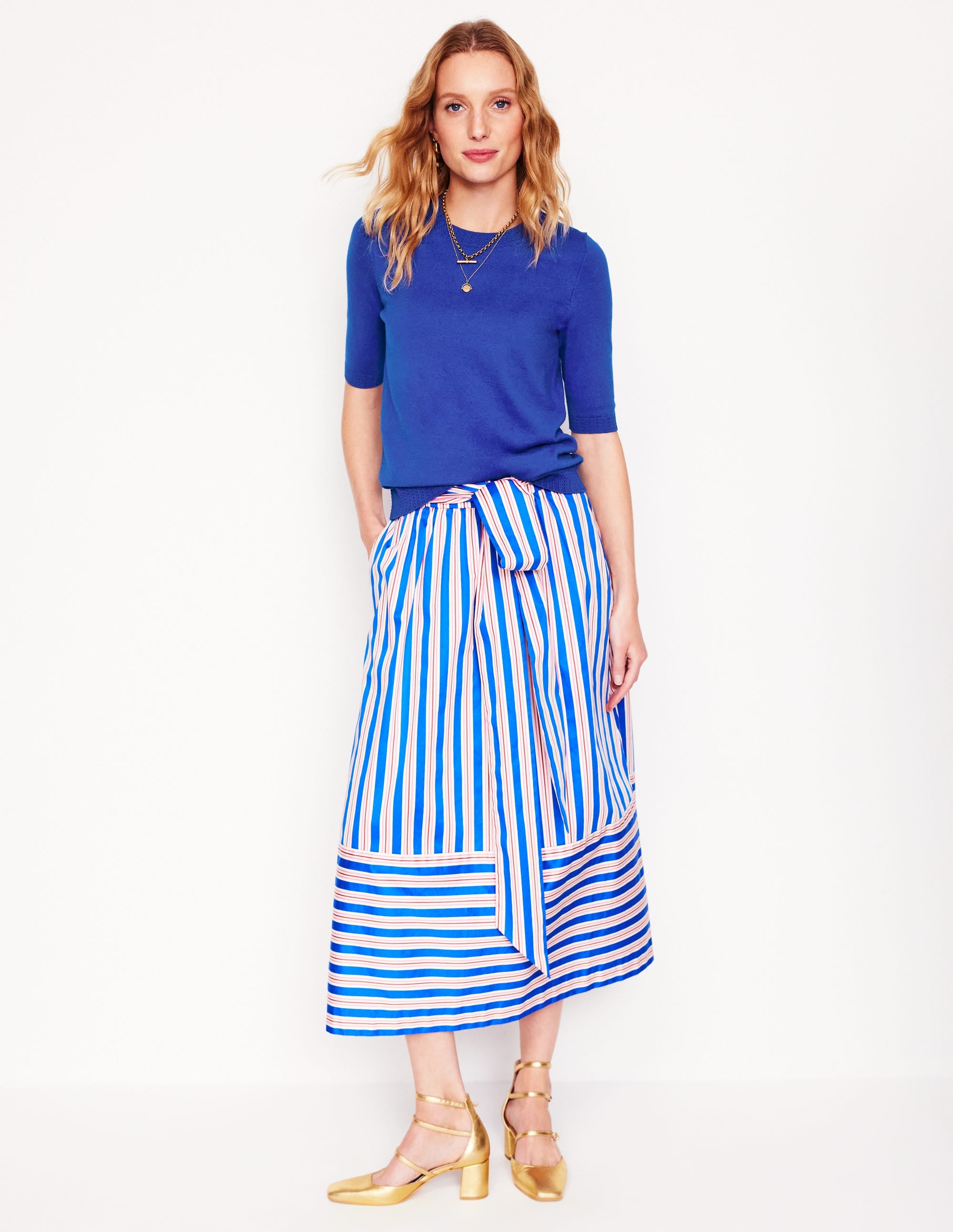 T-shirt col rond Emilia en coton-Bleu vif - Image 4