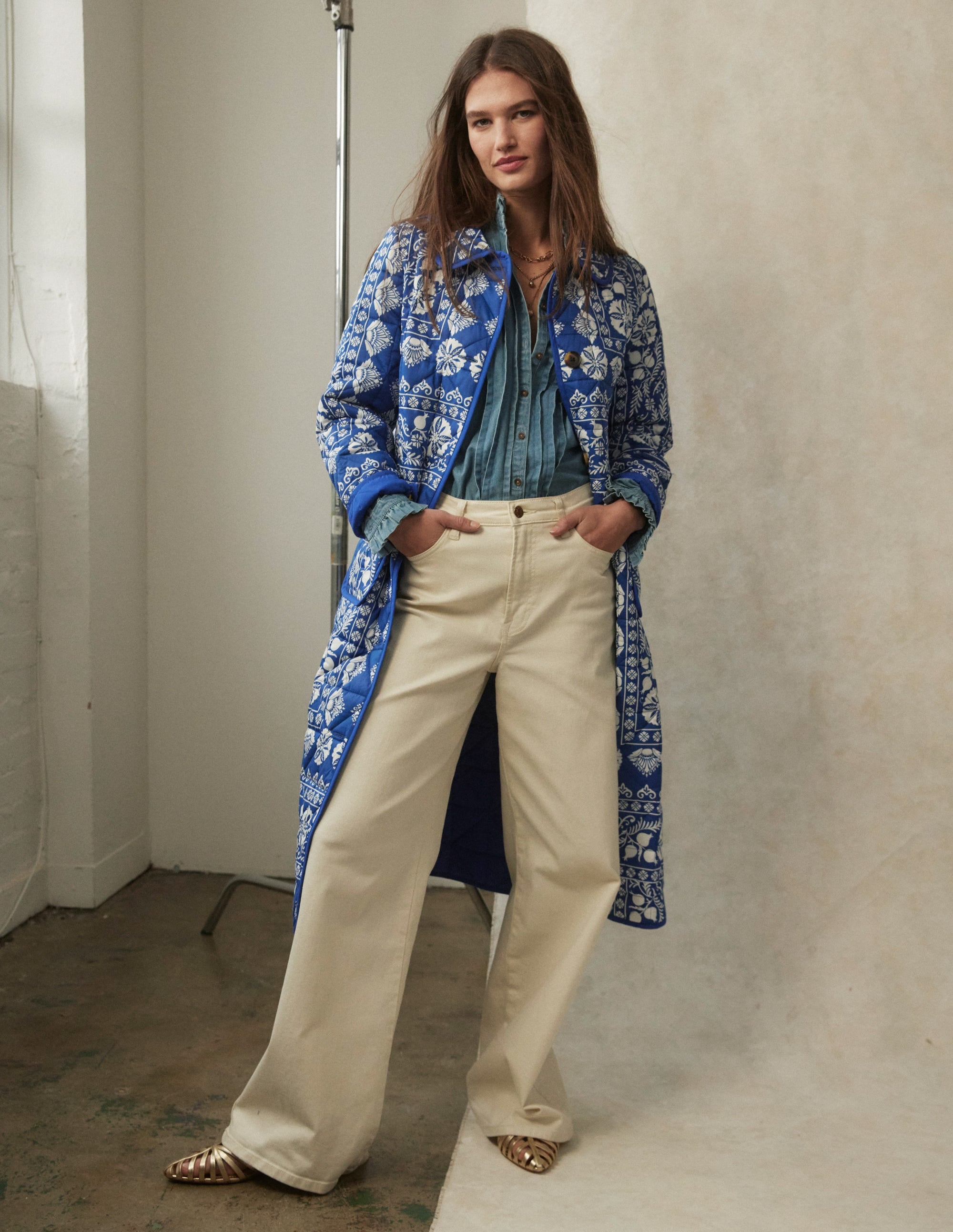 Hoch geschnittene Jeans mit weitem Bein-Naturweiß - Image 6