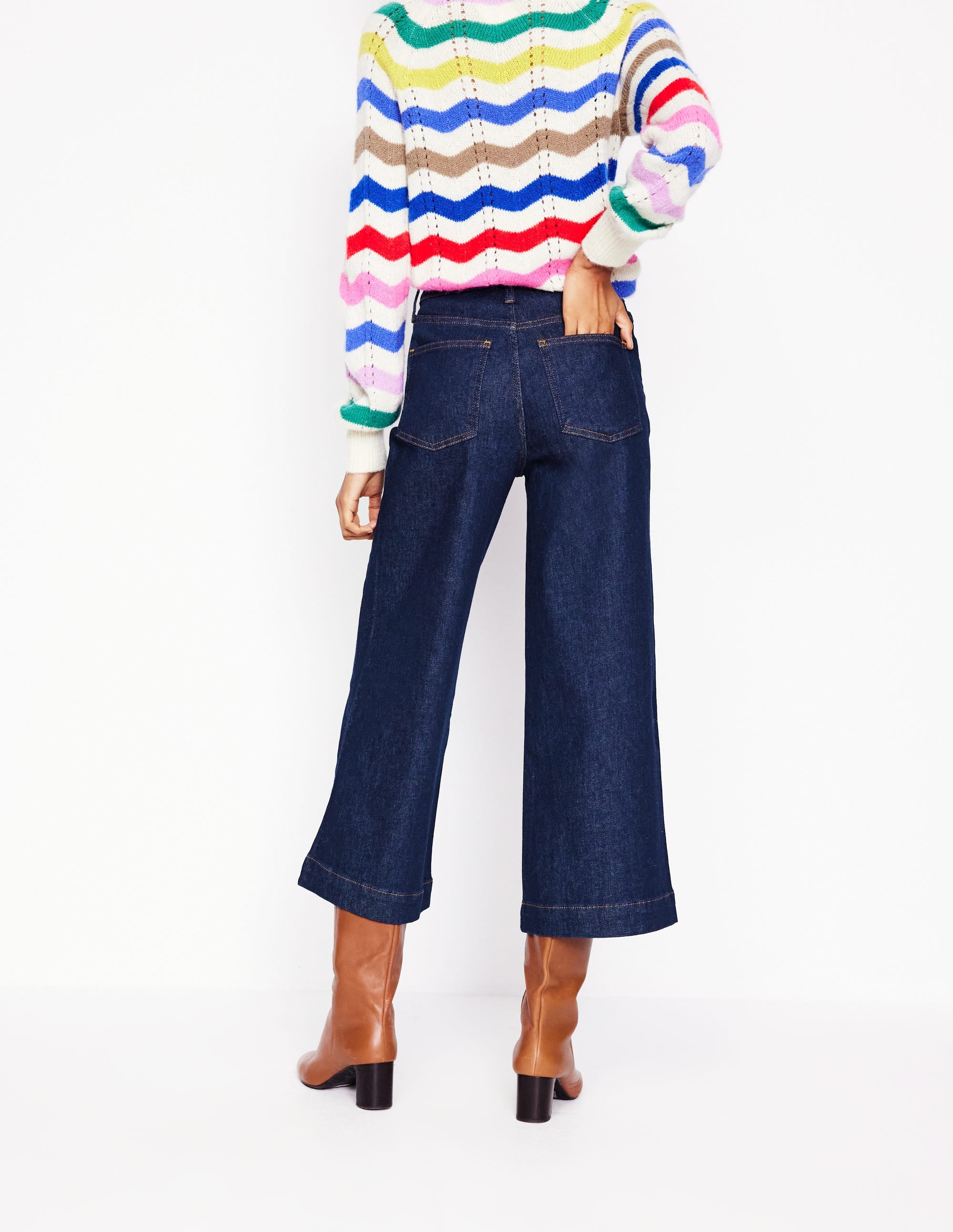 Weite, verkürzte Jeans mit hohem Bund-Indigo Waschung - Image 3