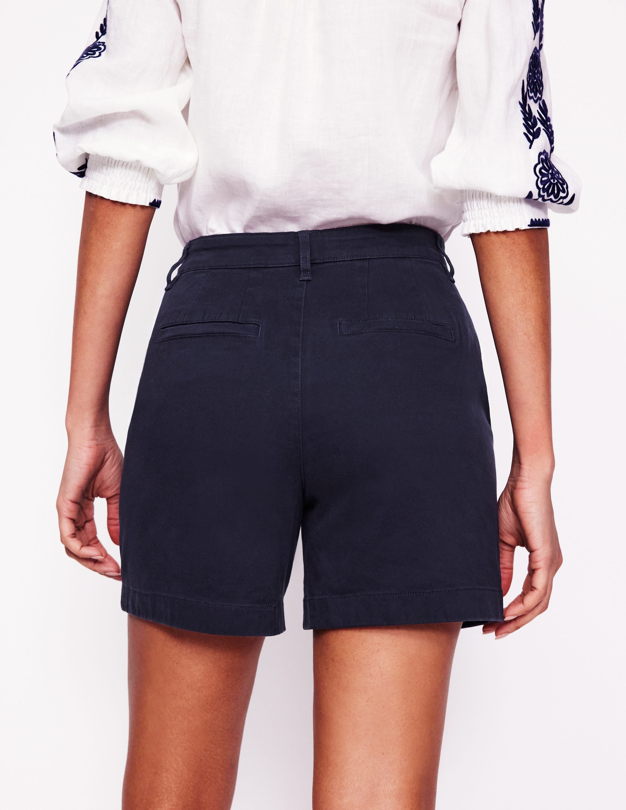 Short chino Barnsbury-Bleu Marine, Petits Pois - Image 3