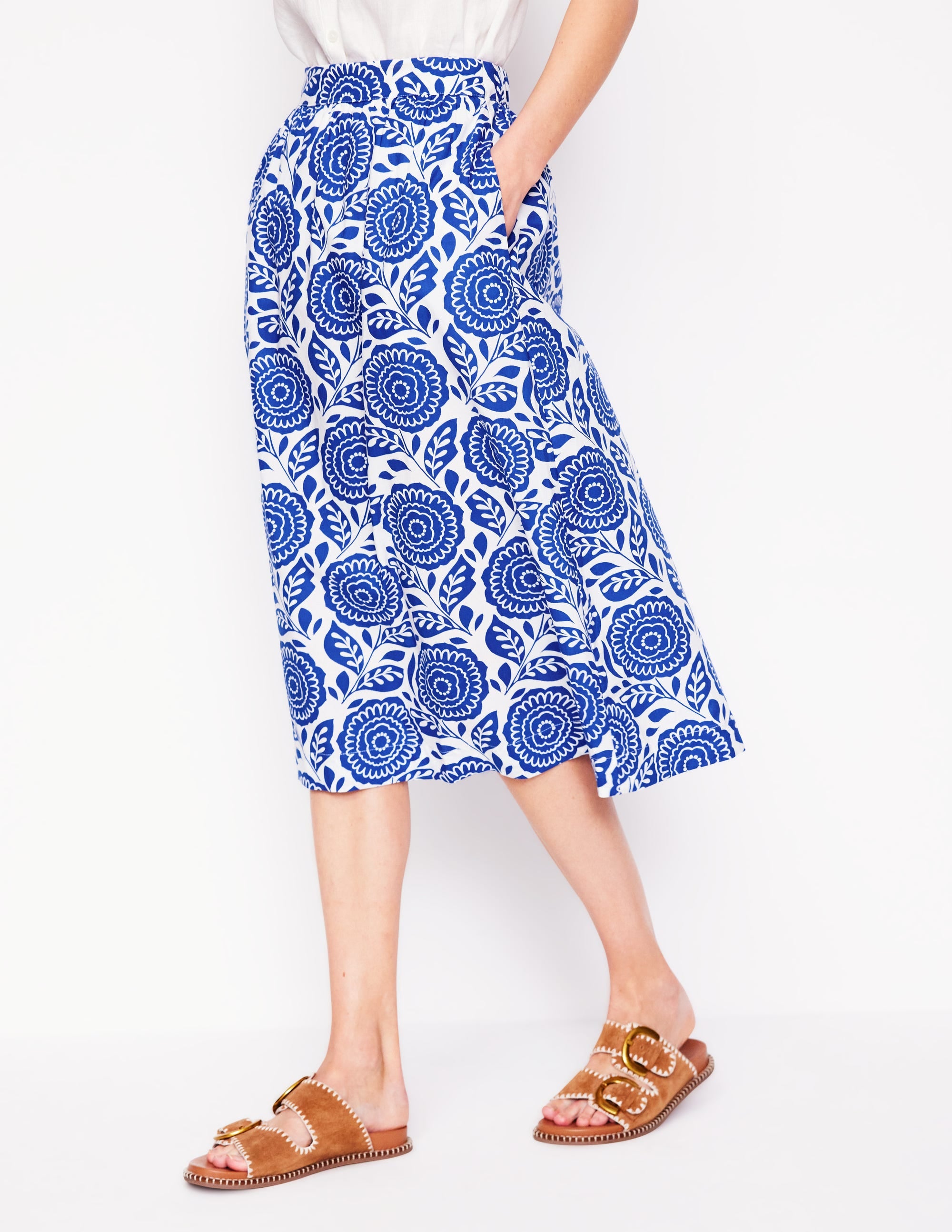 Jupe midi Hattie en popeline-Bleu vif, motif Dahlia Stamp - Image 4