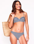 Bas de bikini intemporel-Fines rayures bleu marine, ivoire