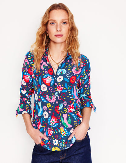 Chemise Sienna en soie-Bleu marine foncé, motif Decorative Garden