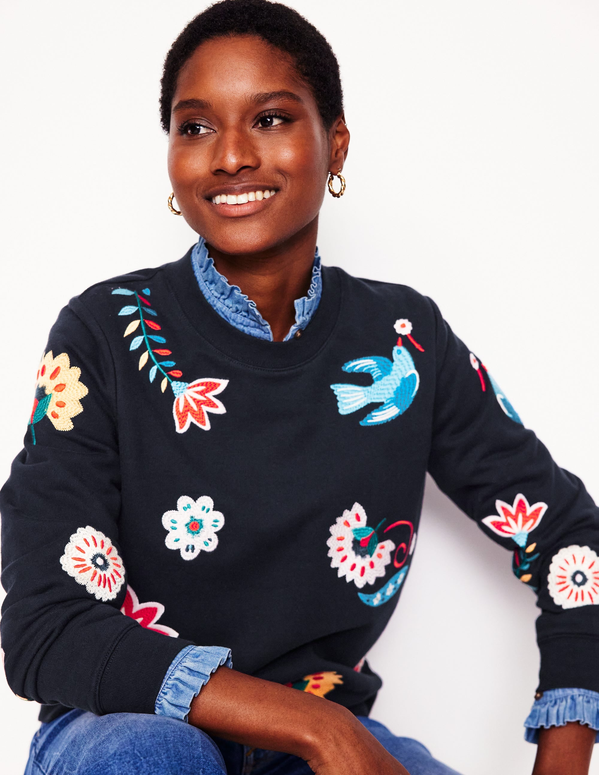 Hannah Sweatshirt mit Stickerei-Marineblau, Konversation - Image 1