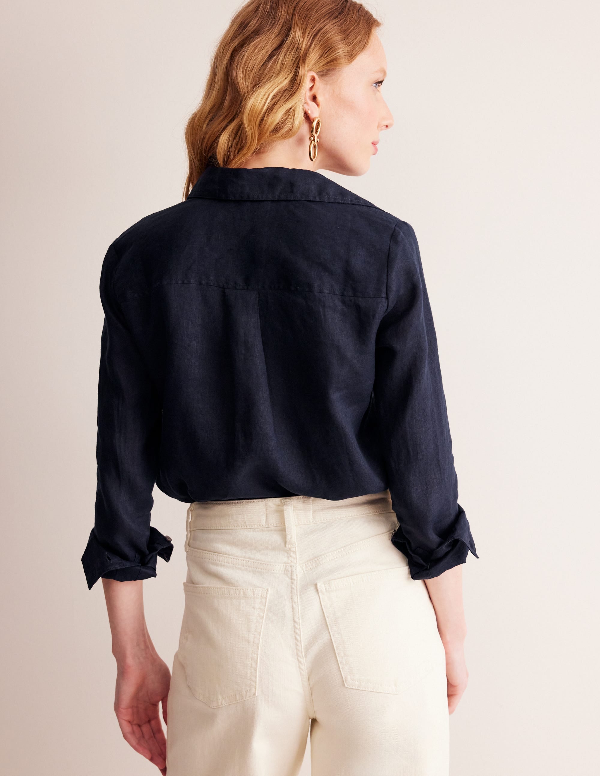 Chemise Sienna en lin-Bleu Marine, Petits Pois - Image 3