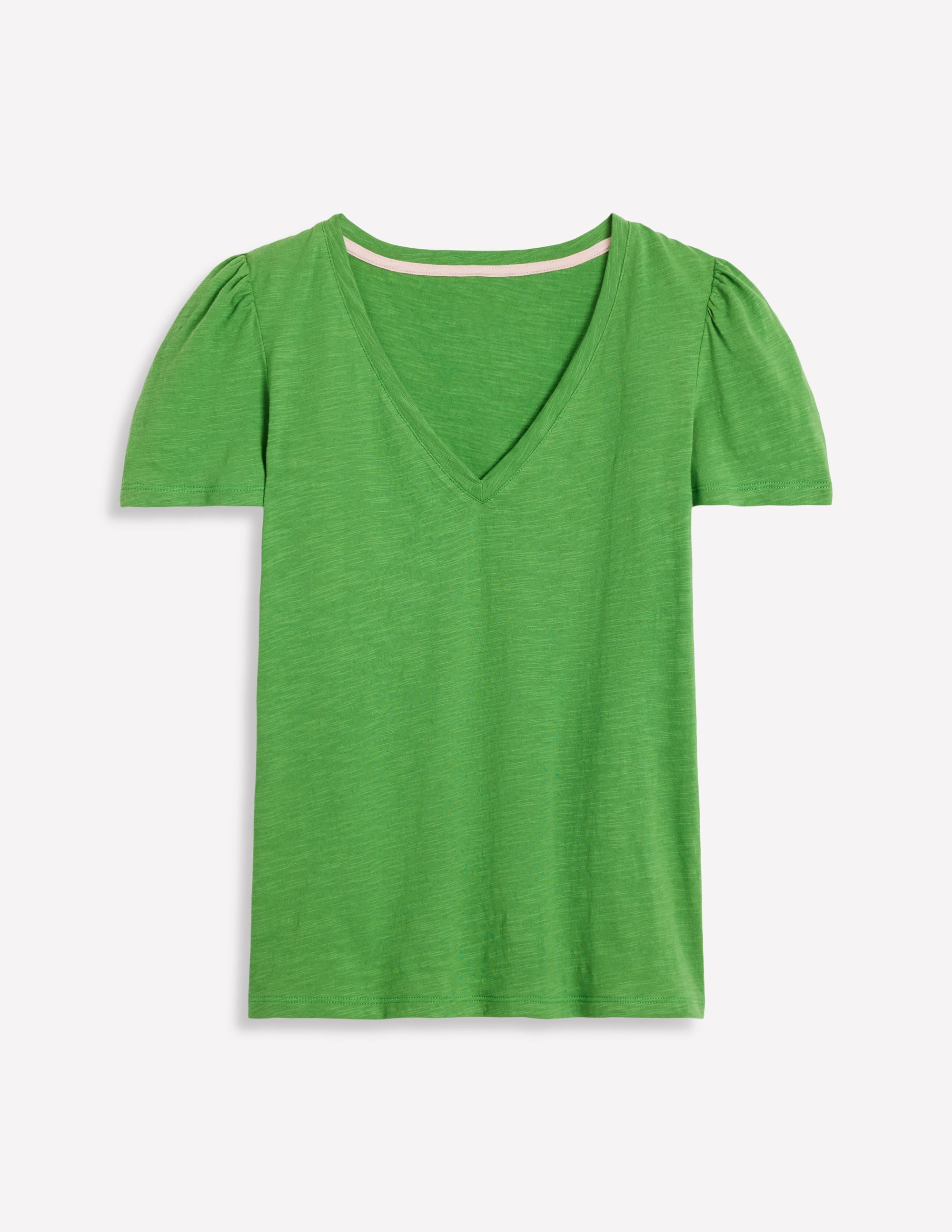 Sophie Flammgarn-T-Shirt mit V-Ausschnitt-Paradiesgrün - Image 5