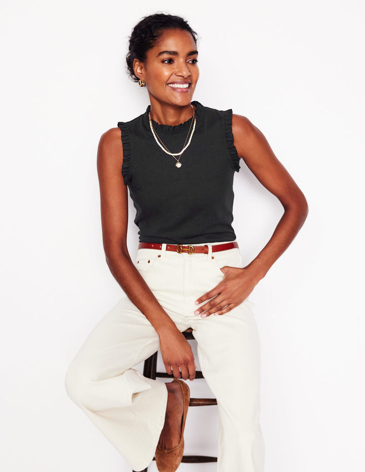 Superweiches Top mit Rüschendetail-Schwarz