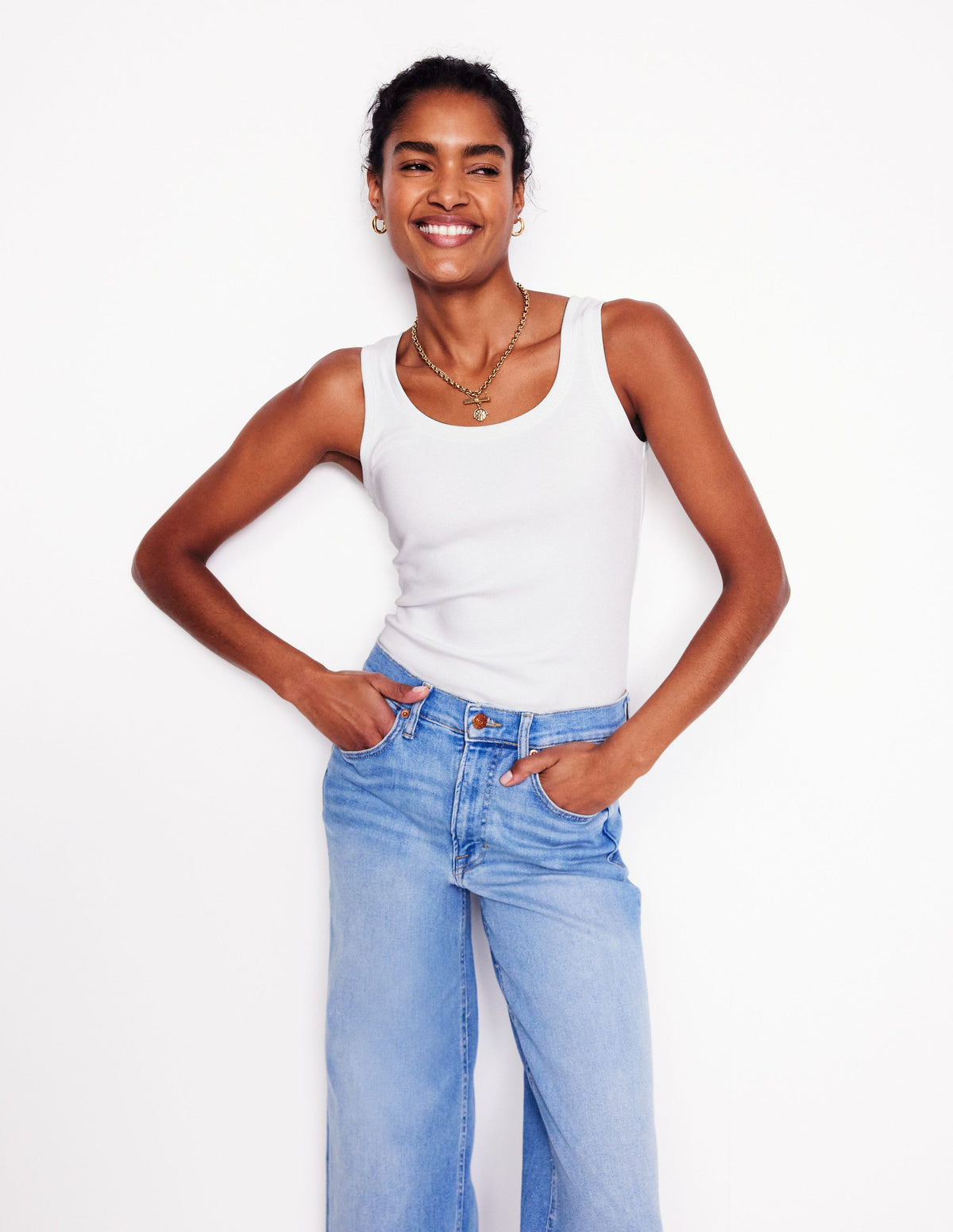 Basic-Top mit tiefem Rundhalsausschnitt-Weiß - Image 1