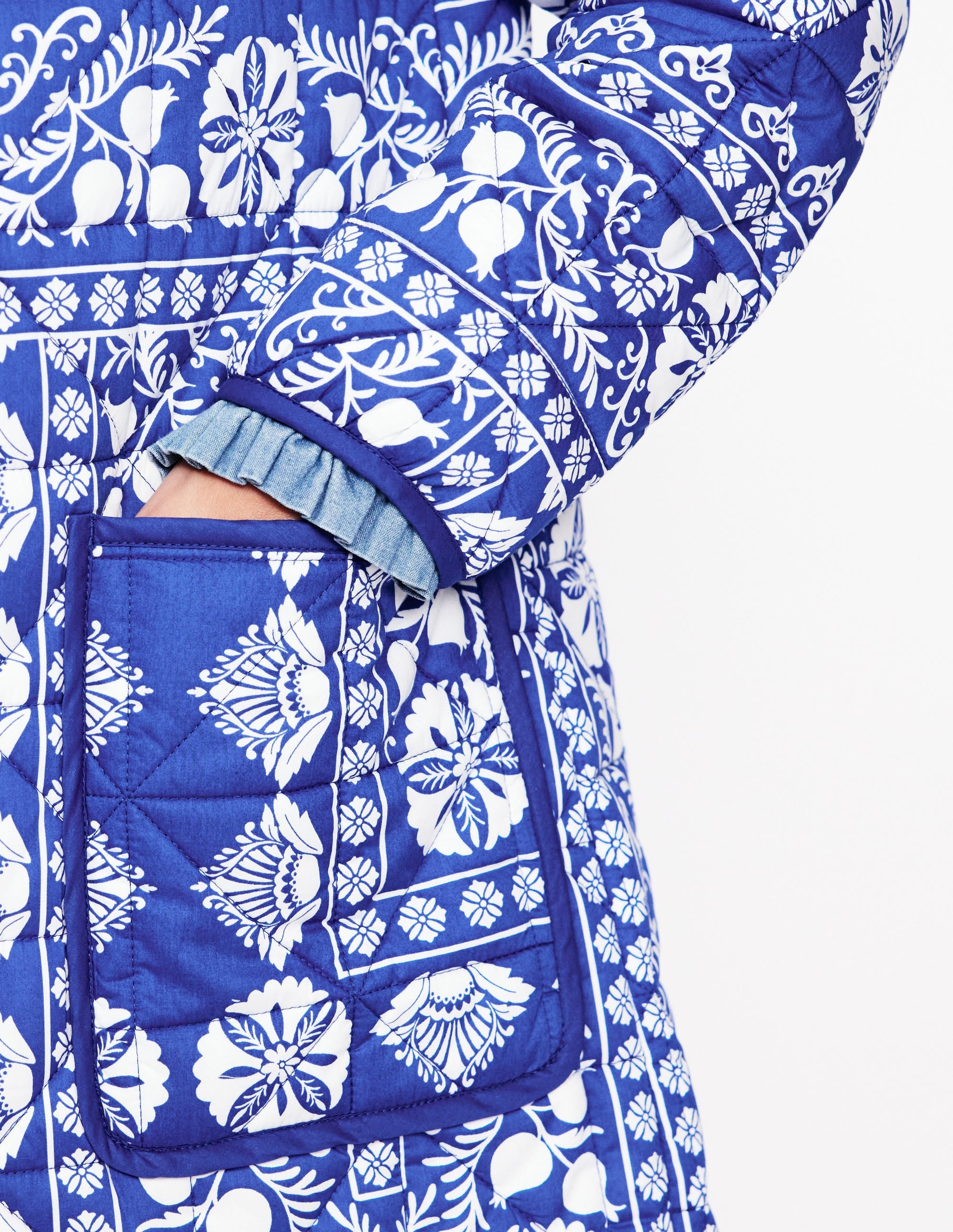 Manteau matelassé doux-Bleu vif, motif Ornate Border - Image 6