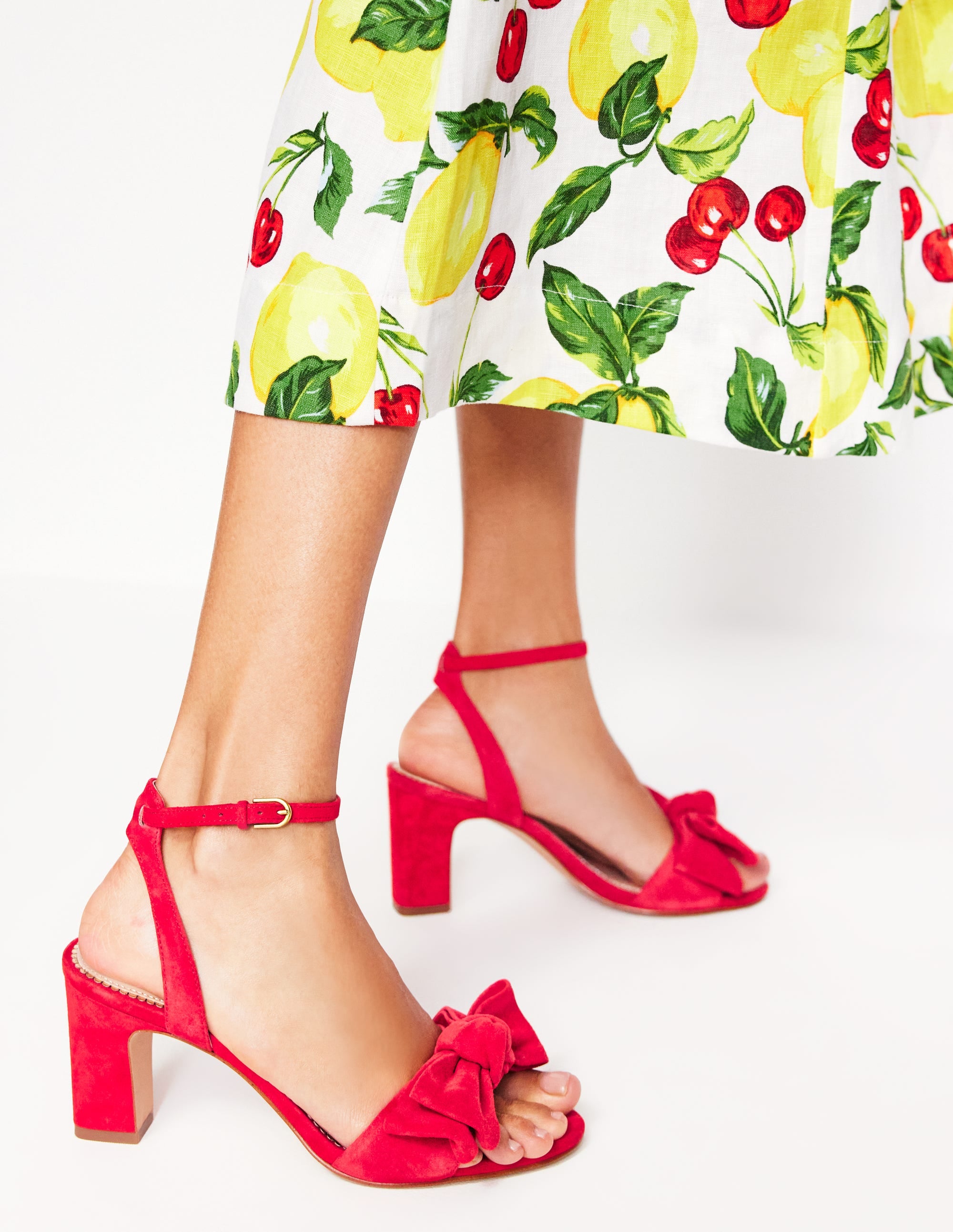 Absatzsandalen mit Schleife-Hibiskus - Image 3