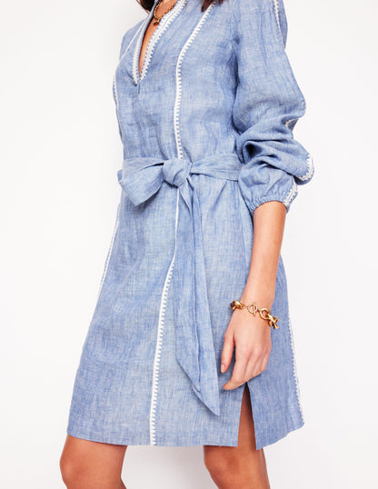 Robe Cleo nouée à la taille en lin-Broderie chambray