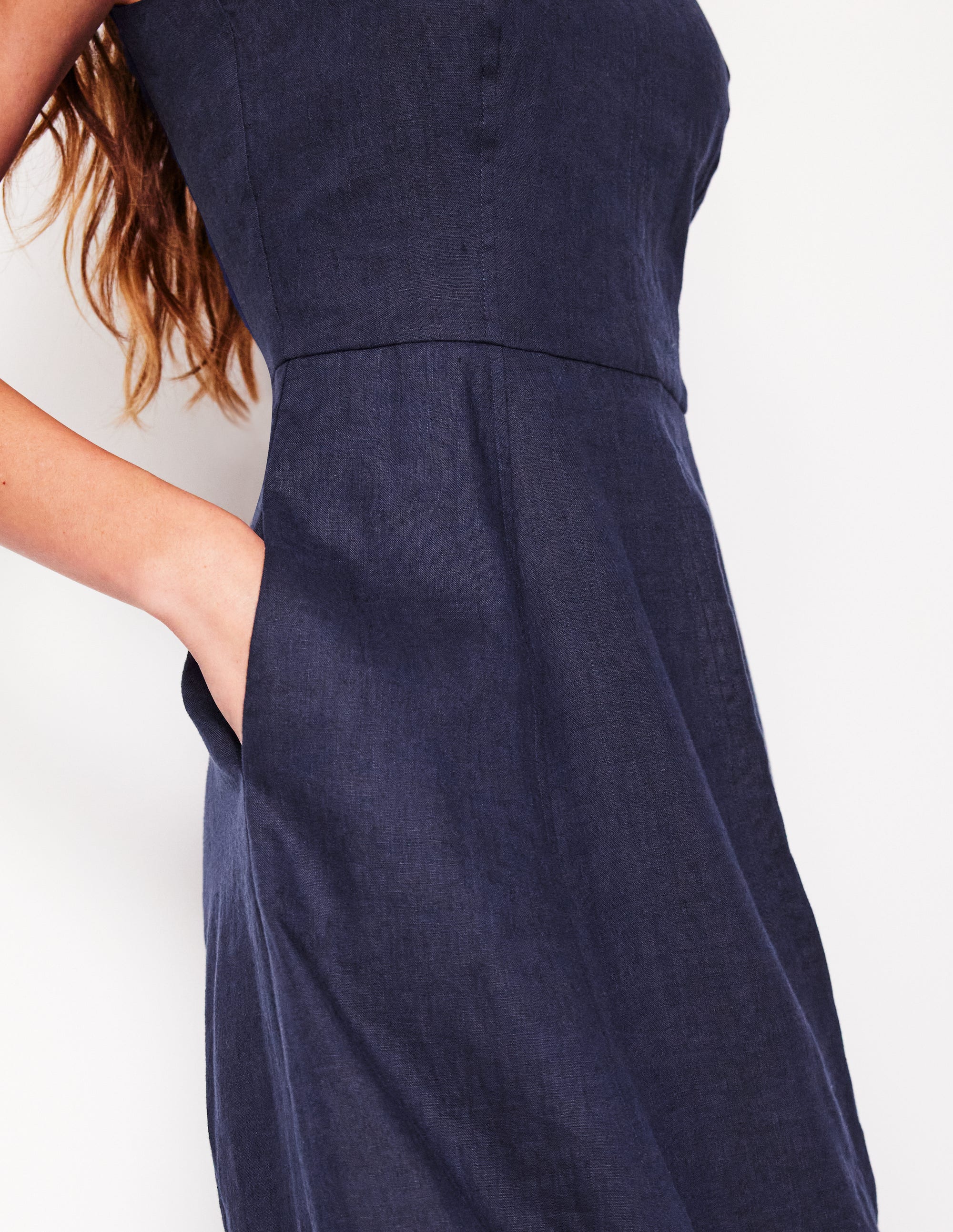 Robe midi Carla en lin-Bleu Marine, Petits Pois - Image 2